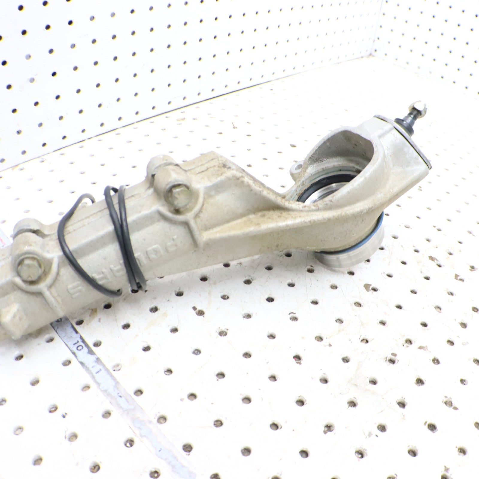 1998 Polaris Xplorer 400l Front Hub Strut RIGHT 2200976