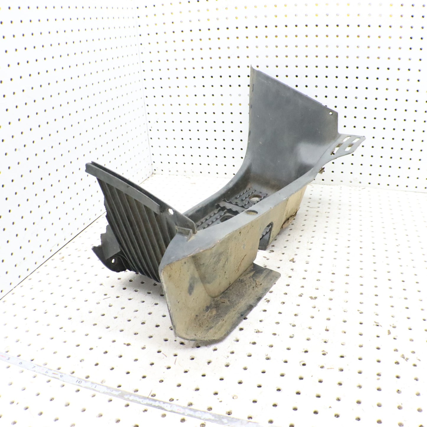 1998 Polaris Xplorer 400l Right Footwell Step Footrest 5432057-070; 5431772-070