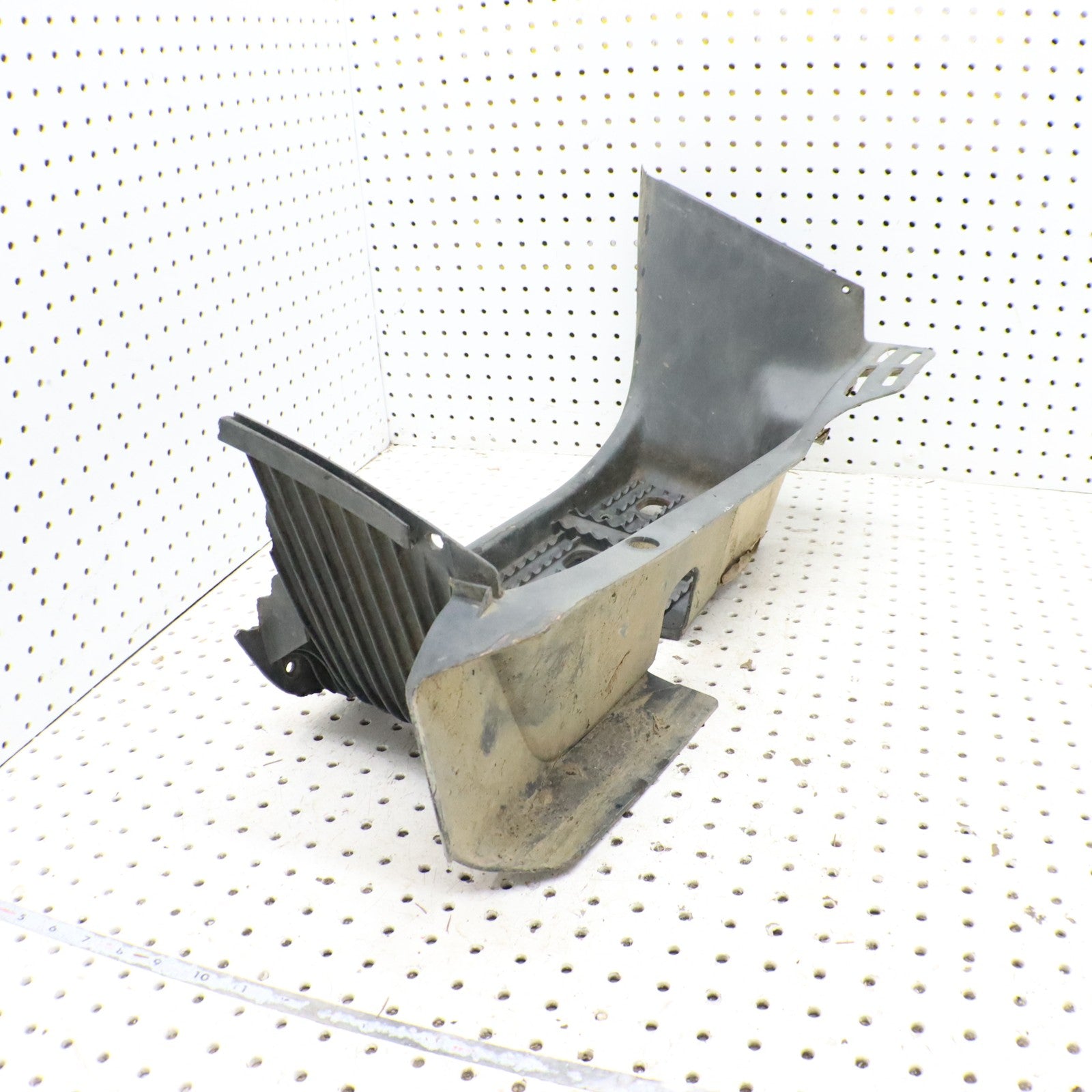 1998 Polaris Xplorer 400l Right Footwell Step Footrest 5432057-070; 5431772-070