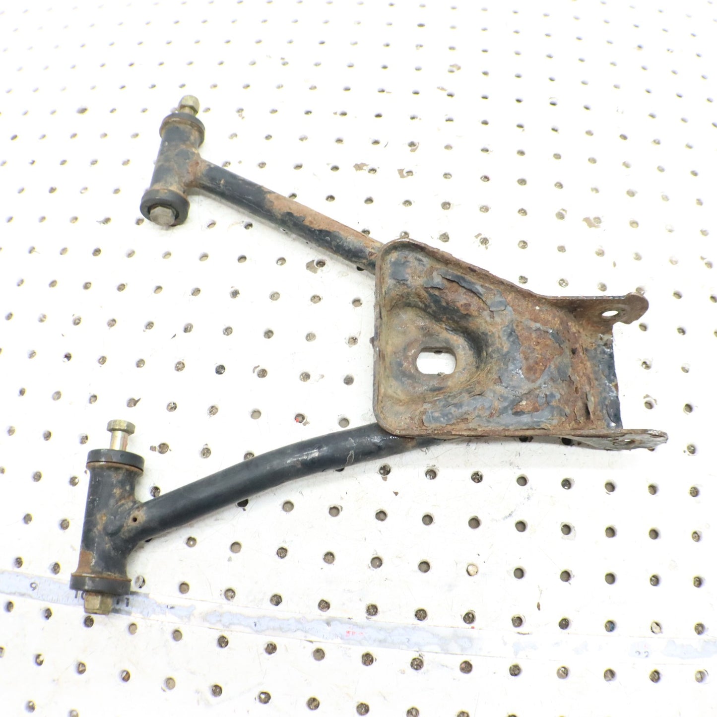 2004 Polaris Sportsman 500 Upper Right Rear Control A Arm  1014321-067