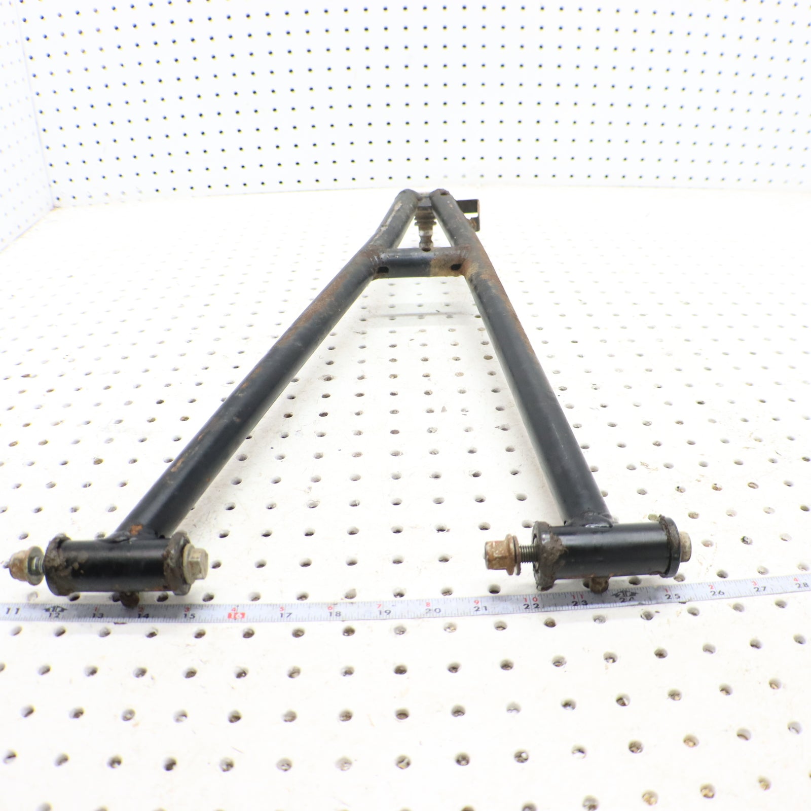 2013 Polaris Ranger Xp 900 Lower Front Right Control A Arm 1018170-458