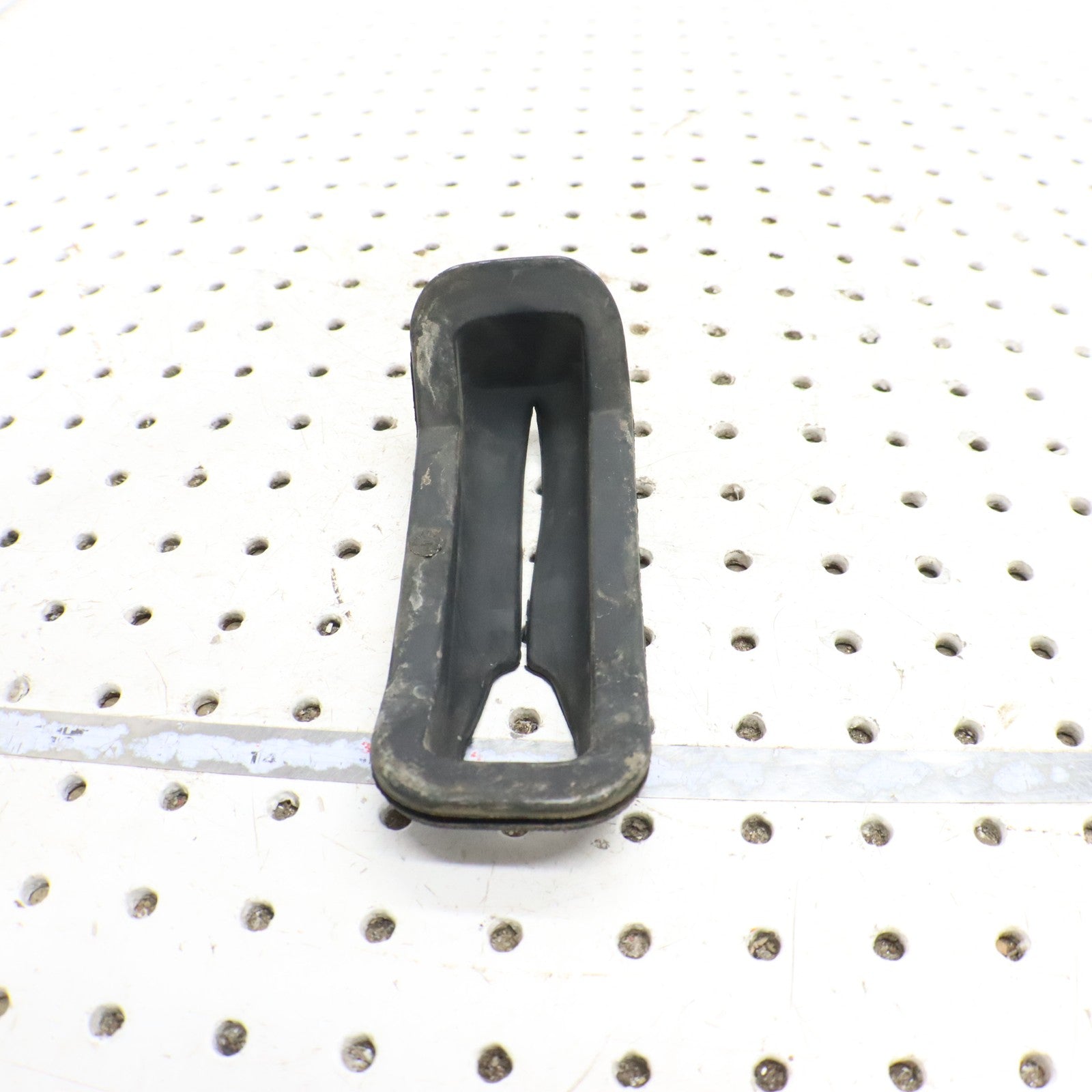 2013 Polaris Ranger 800  PARK BRAKE GROMMET 5413958
