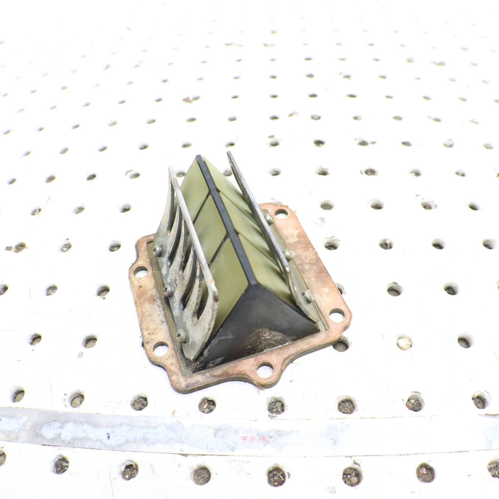 1995 Polaris Xplorer 400 Reed Valve 3084147