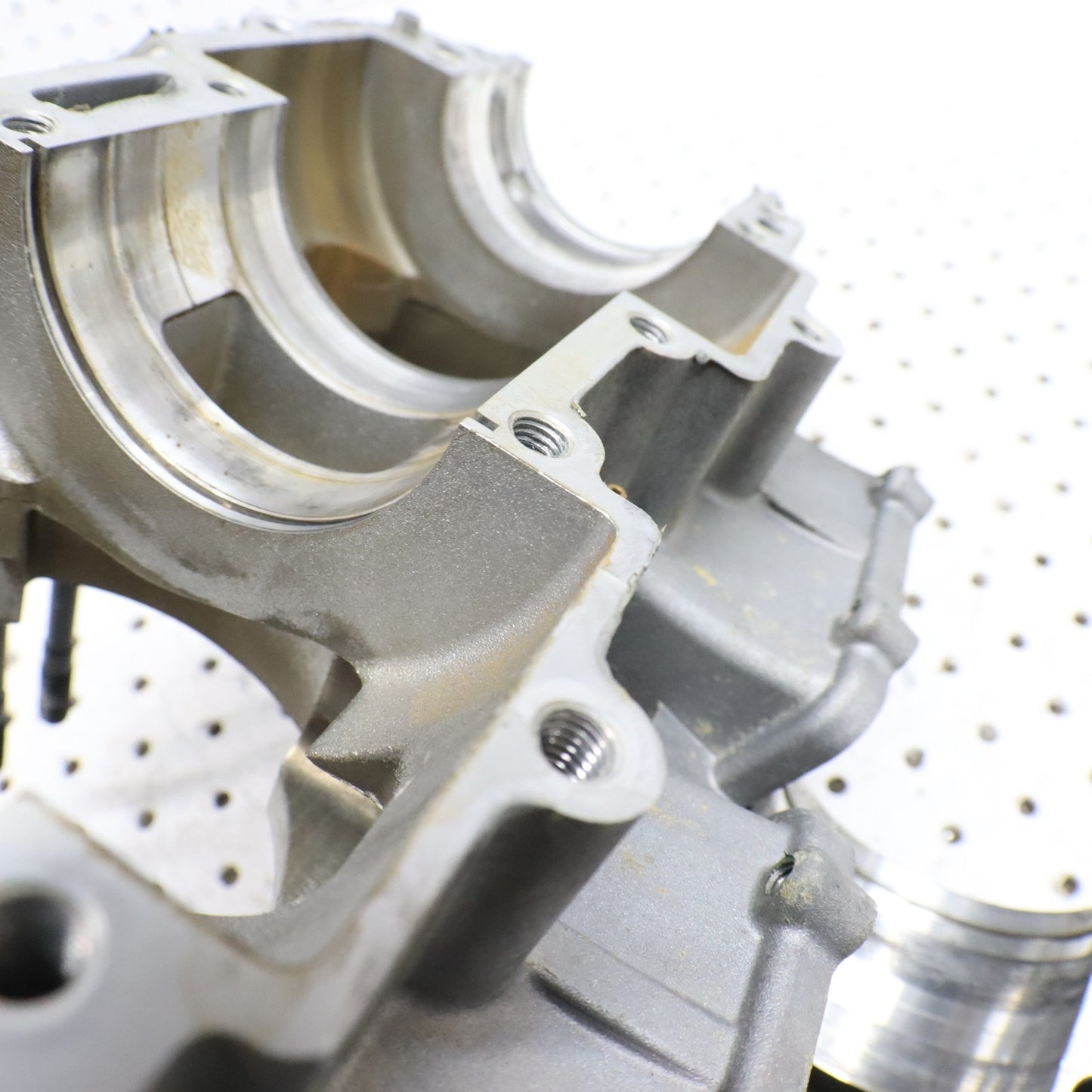 2007 Polaris Iq 600 Crankcase Engine Case Motor Case Crank Case 2203037; 1202738