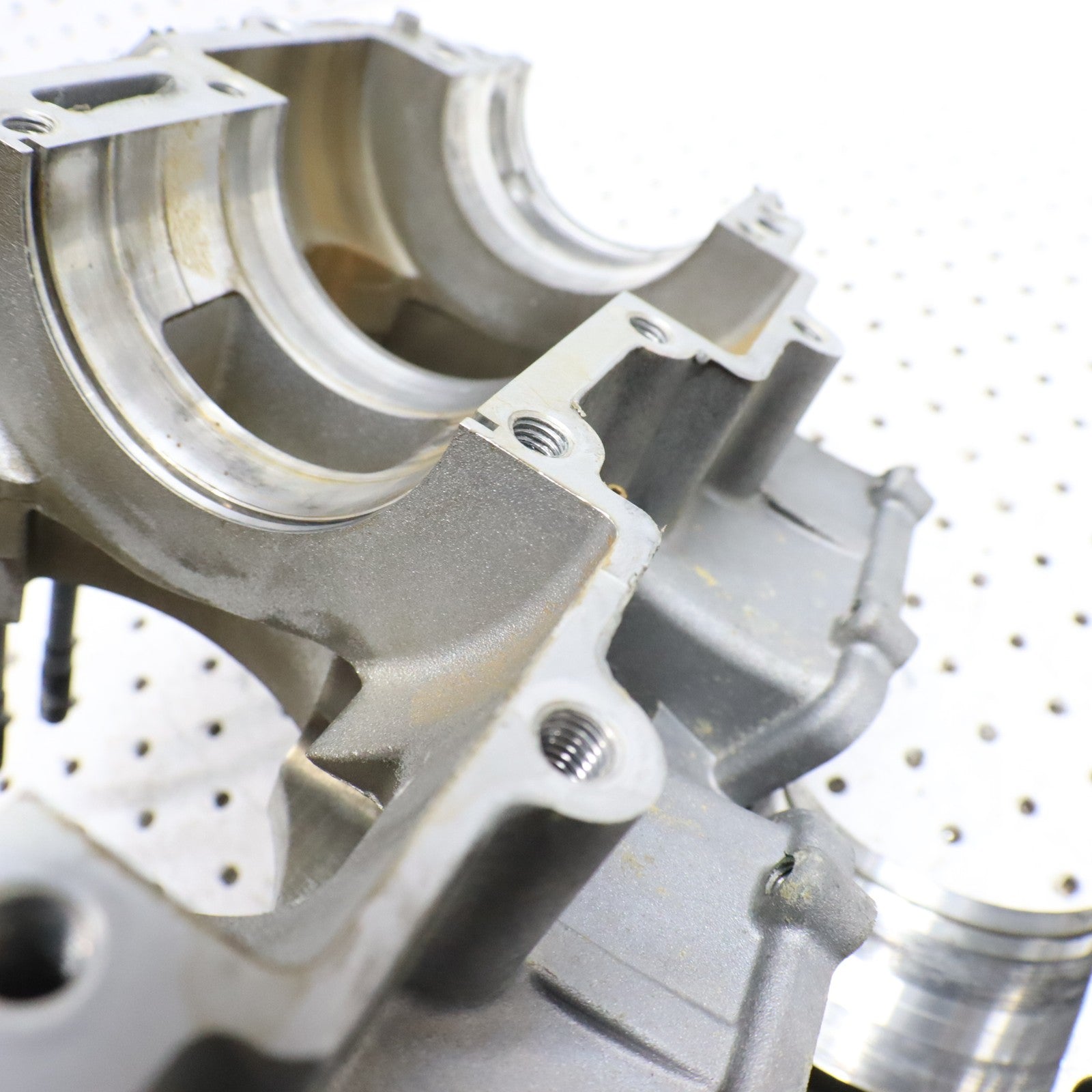 2007 Polaris Iq 600 Crankcase Engine Case Motor Case Crank Case 2203037; 1202738