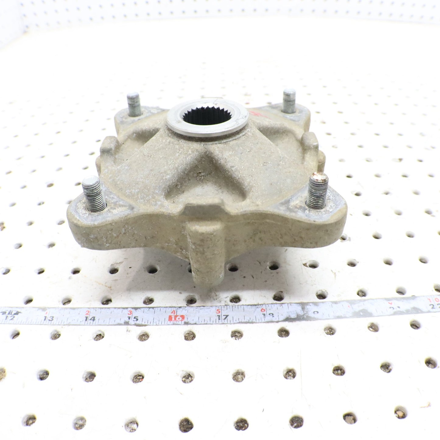 2009 Polaris Sportsman 800 Wheel Hub 5135113 5143629 REAR 