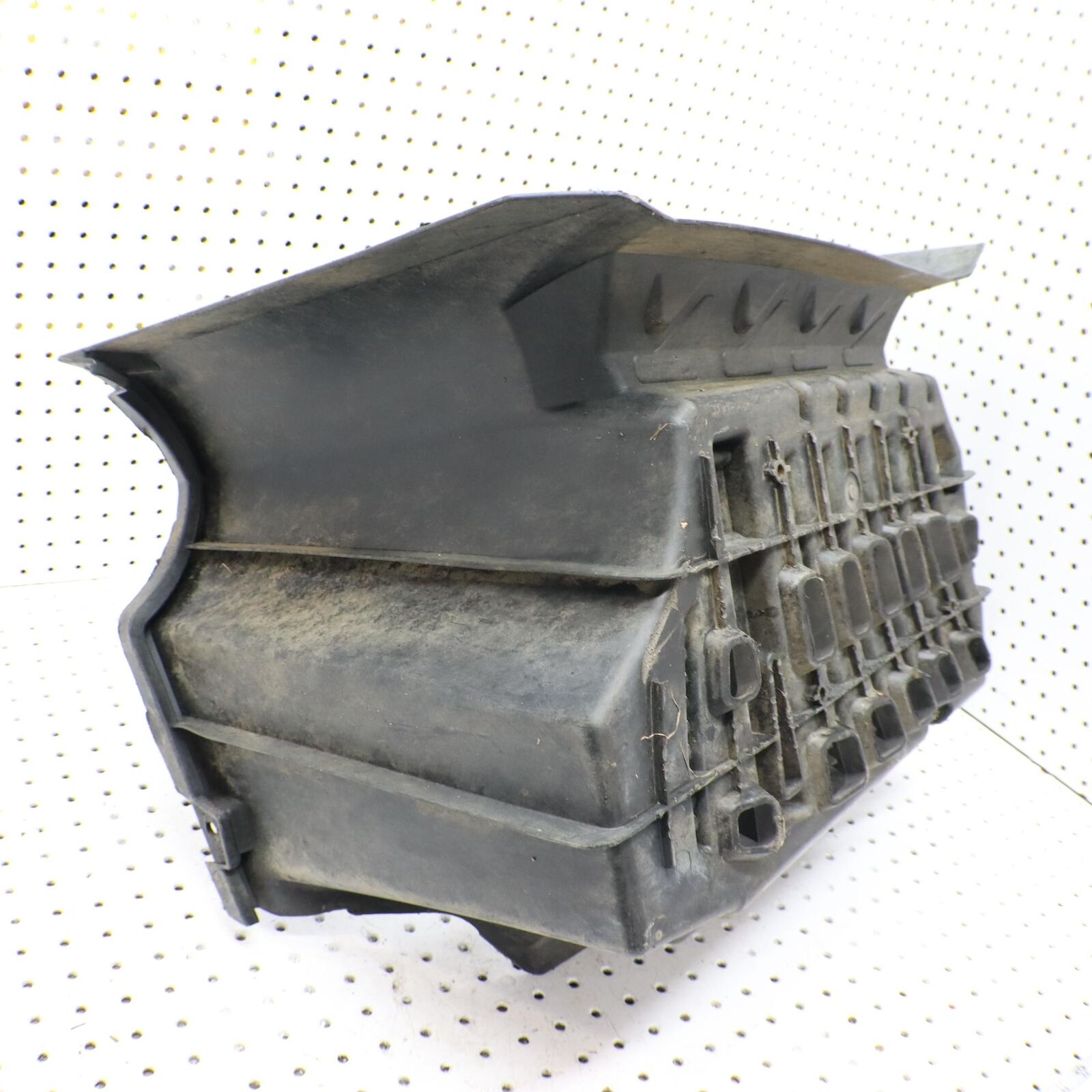 2013 POLARIS SPORTSMAN 550 RIGHT MUD SPLASH GUARD FOOTWELL 5439077-070