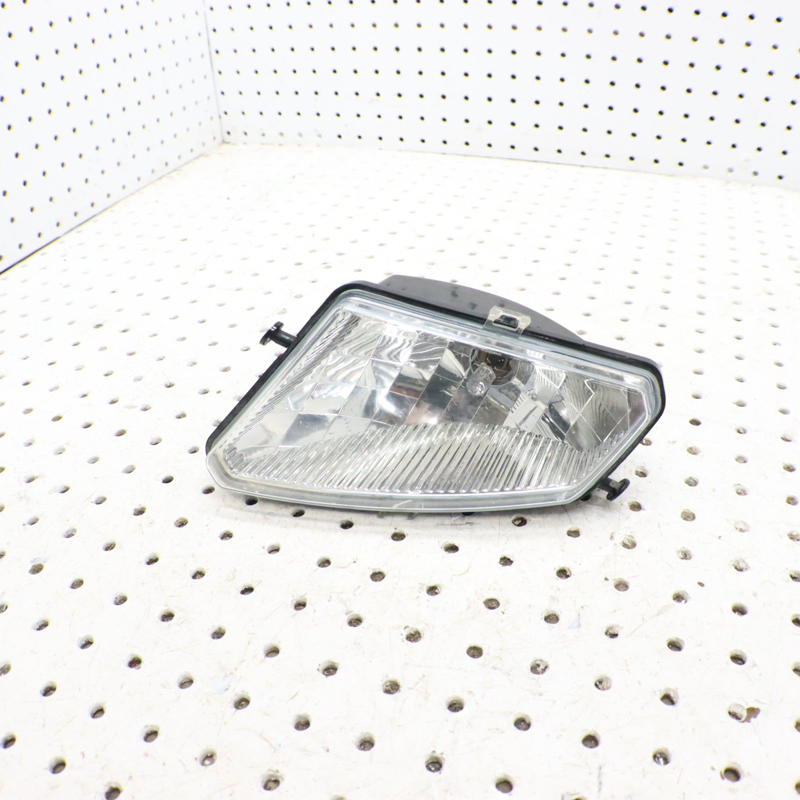 2009 Polaris Sportsman 800 Headlight Head Light Bumper 2410735 LEFT