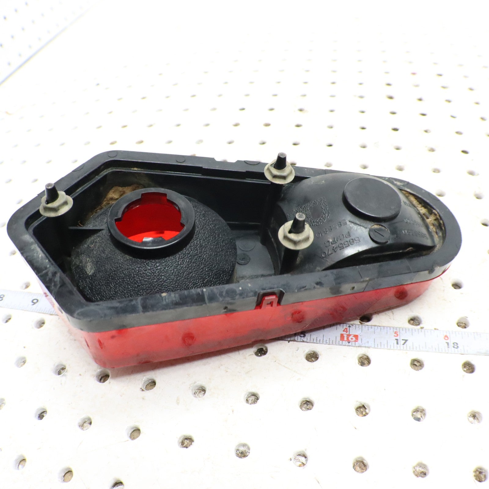 2015 Polaris Sportsman 570 Tail Light Brake Light 2411154 RIGHT