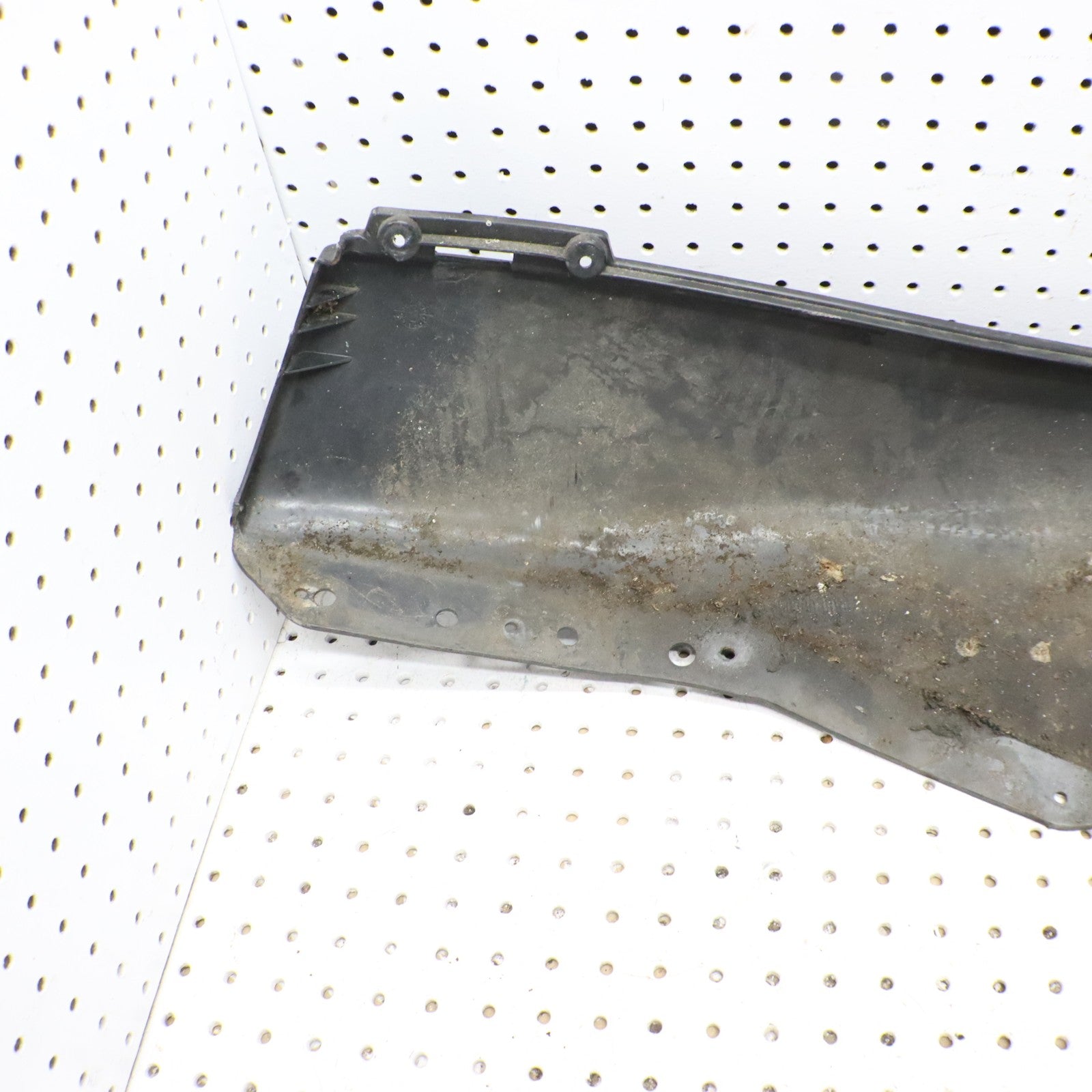 2007 Polaris Iq 600 Bellypan Left Fender 2633256-070