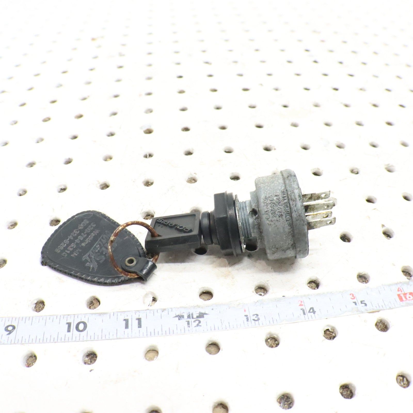 2007 Polaris Iq 600 Ignition Key Switch 2200358; 2205055