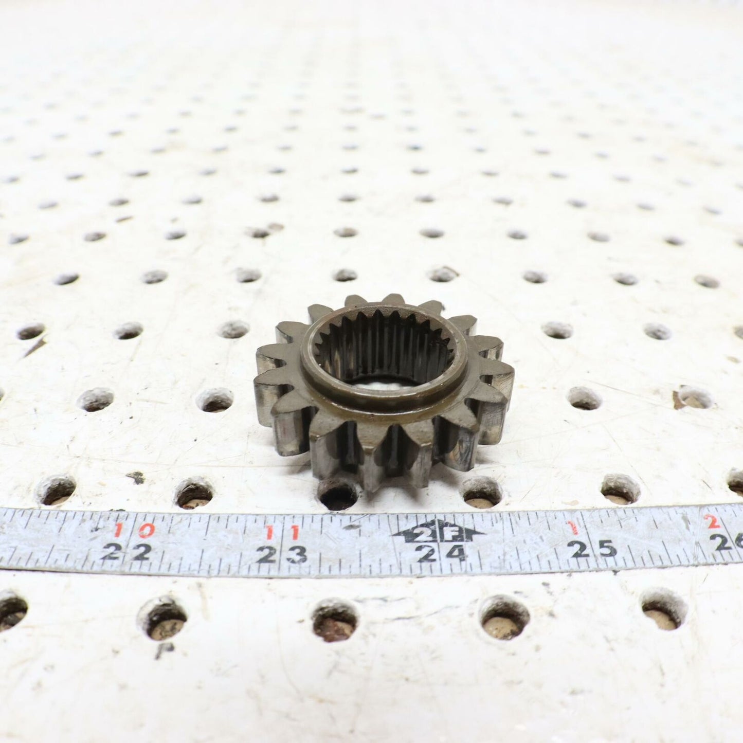 2000 POLARIS MAGNUM 325 TRANSMISSION GEAR,16T 3233603