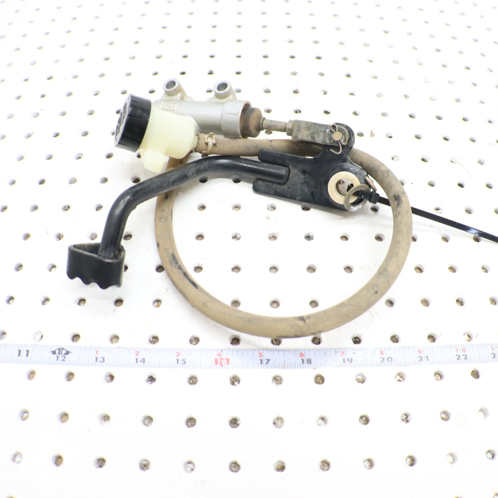 2016 POLARIS SPORTSMAN 570 FOOT BRAKE PEDAL & MASTER CYLINDER 1912301 1911657-45