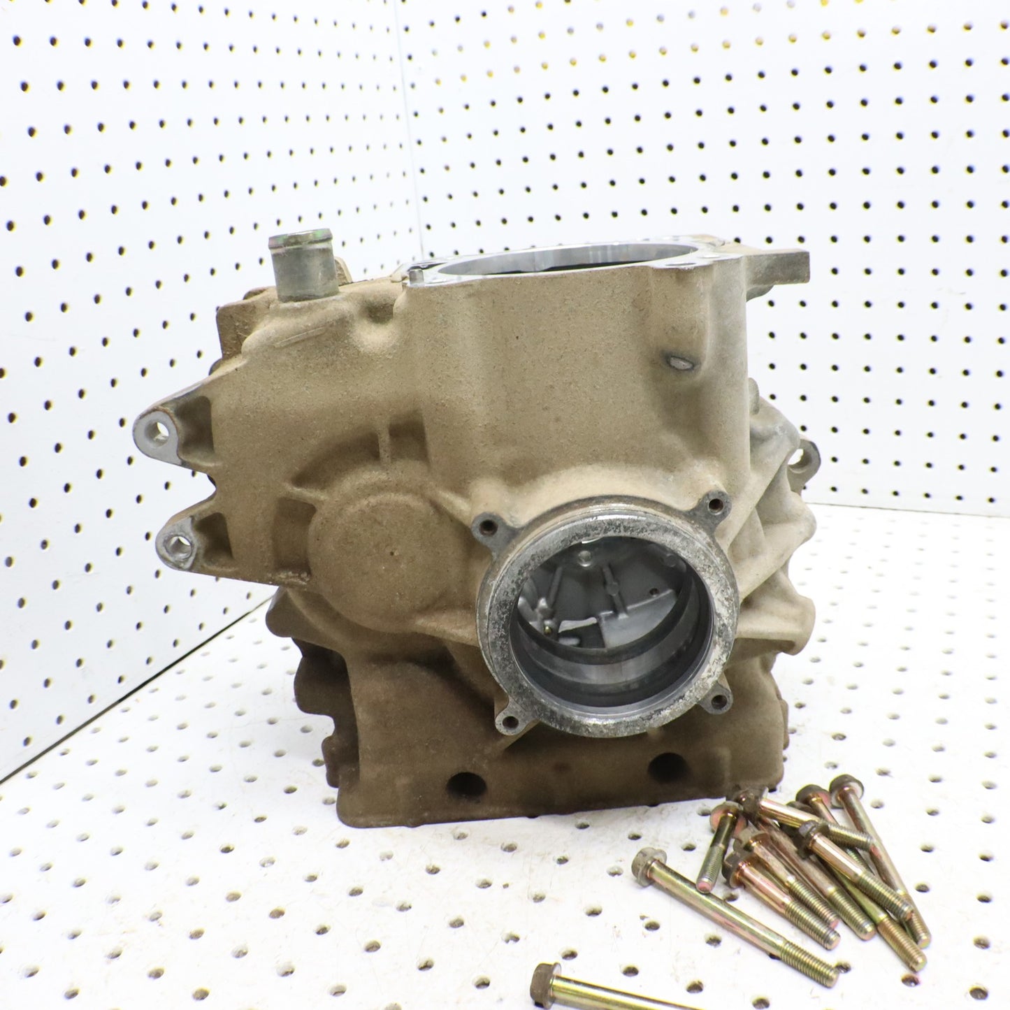 2016 Polaris Sportsman 570 Crankcase Engine Case 2205169; 2206361