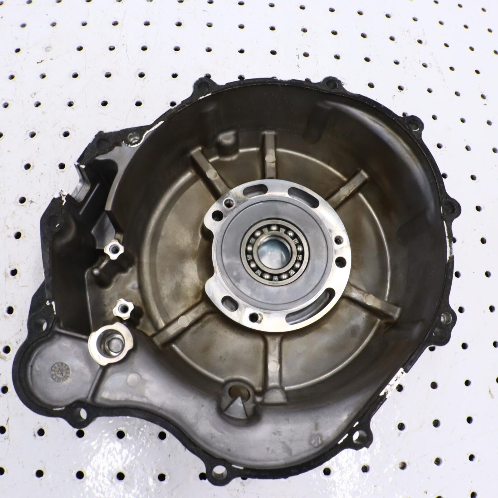 2013 POLARIS SPORTSMAN 550 ENGINE MOTOR STATOR GENERATOR CASE COVER 3090160