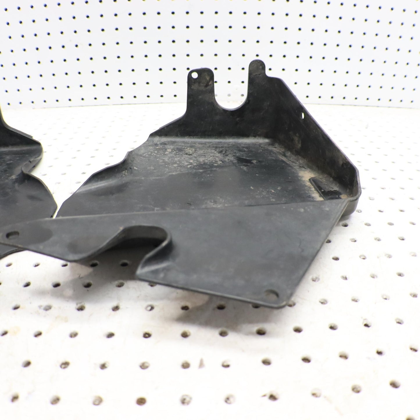 2014 Polaris Sportsman 570 INNER FENDER RAD, SHIELD L & R 5438689 5438690