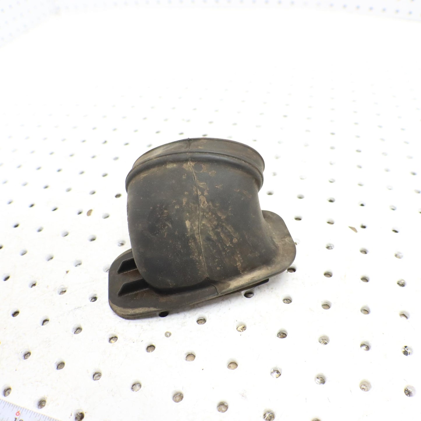 2017 CAN-AM OUTLANDER 570 CLUTCH OUTLET DUCT  706600024