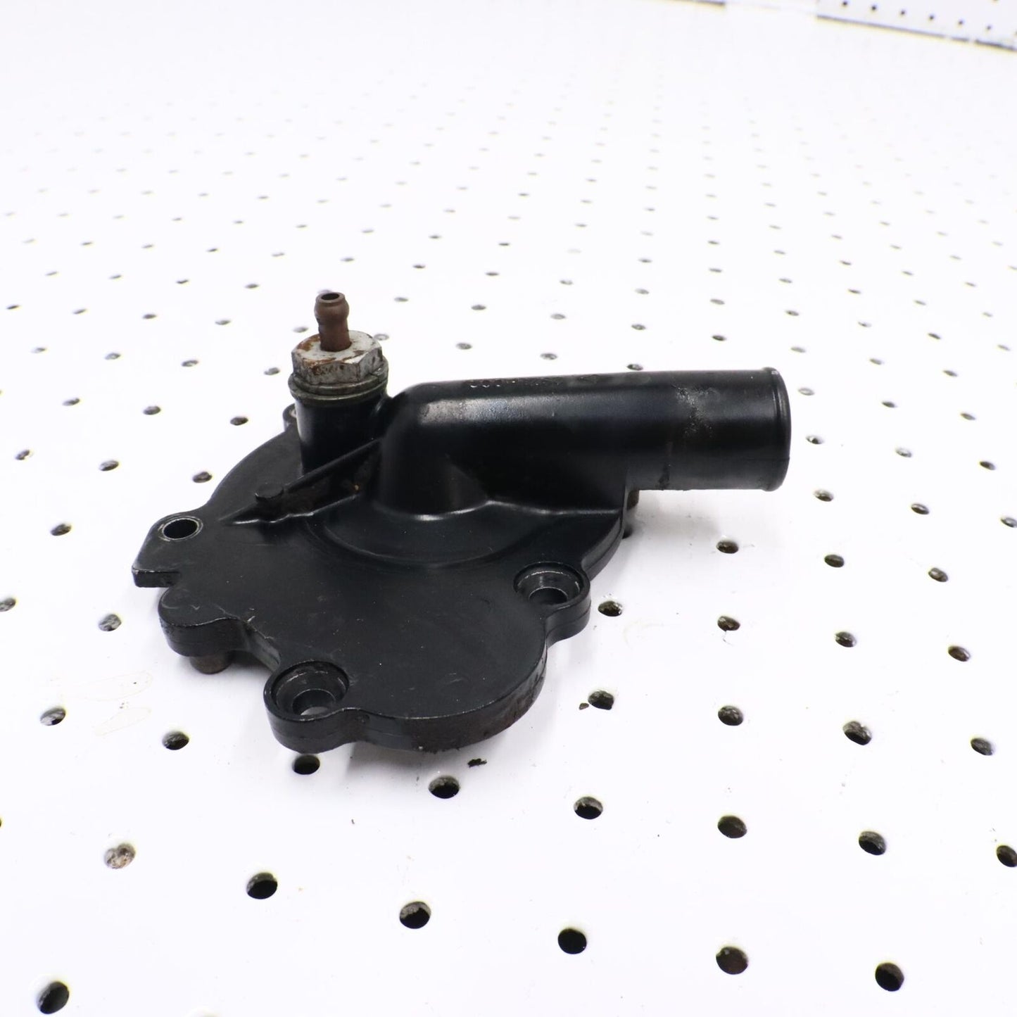 2002 ARCTIC CAT ZR 600 ENGINE WATER PUMP HOUSING COVER 3005-519