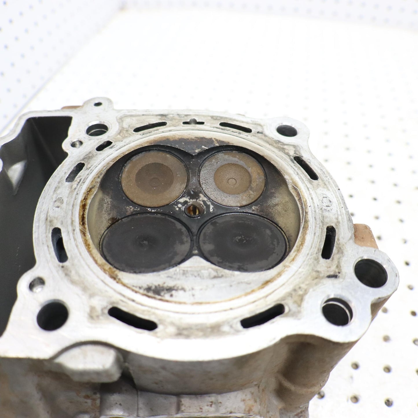 2014 Polaris Sportsman 570 Cylinder Head  3022521 2206221