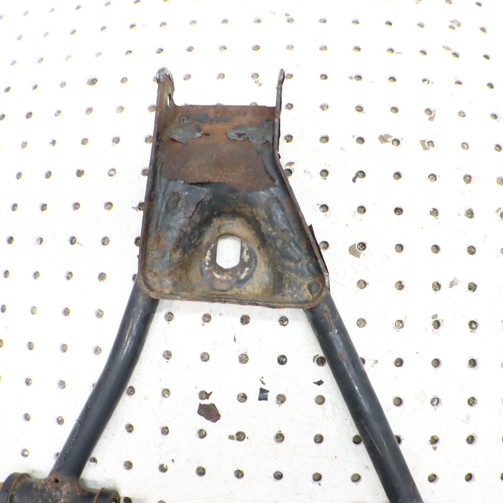2004 Polaris Sportsman 500 Upper Left Rear Control A Arm 1014320-067