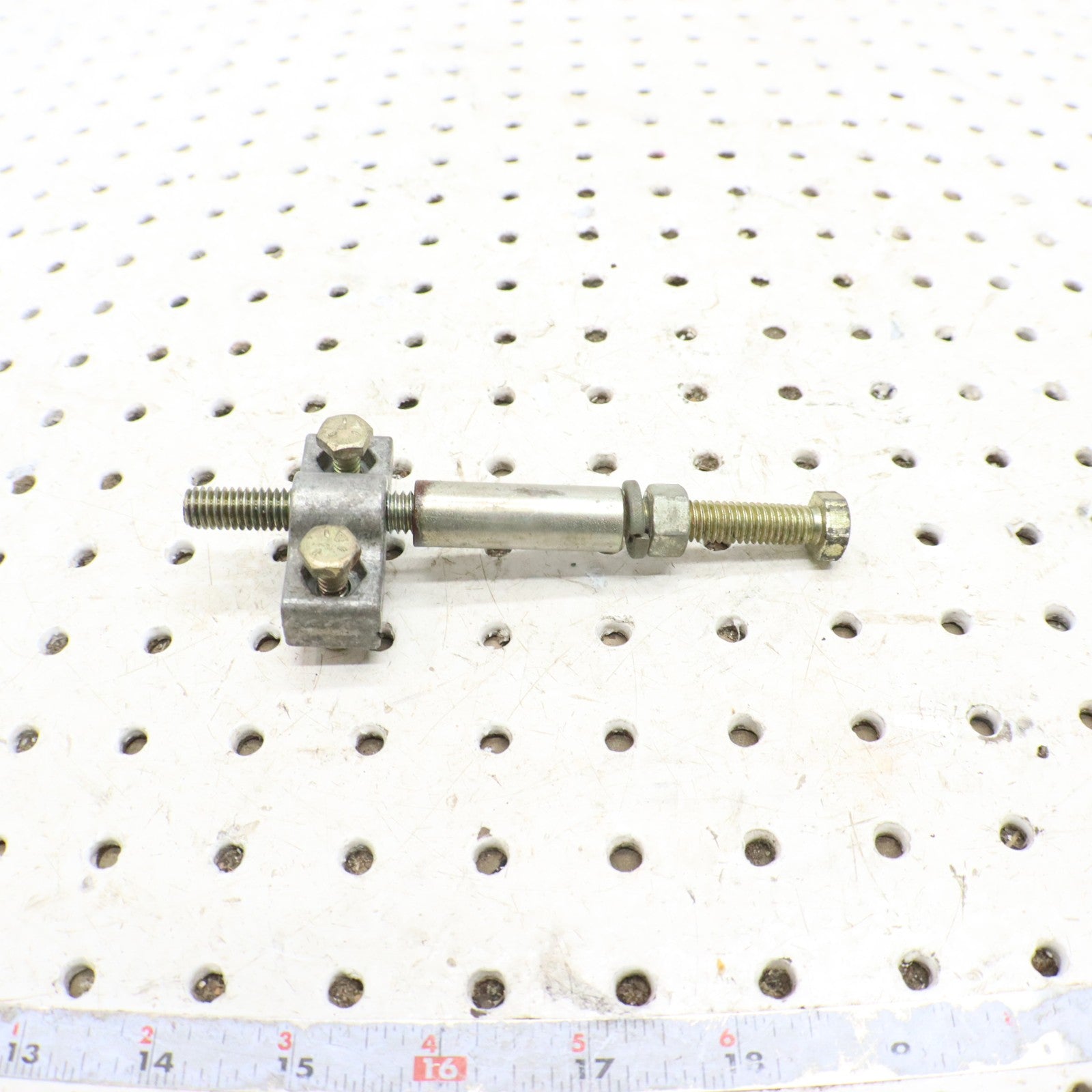 2009 Arctic Cat Crossfire R 8 Track Tension Adjuster Bock 0704-352; 2604-890 