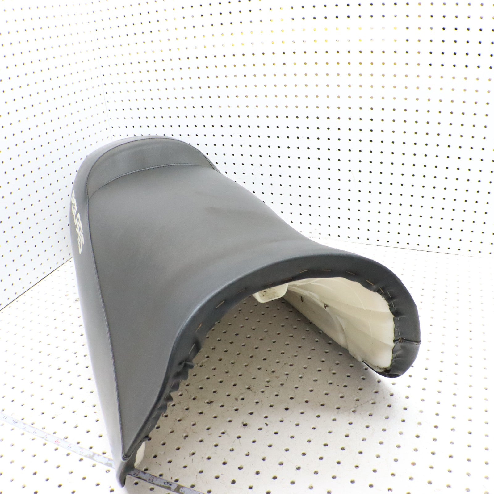 2007 Polaris Iq 600 Seat 2683891