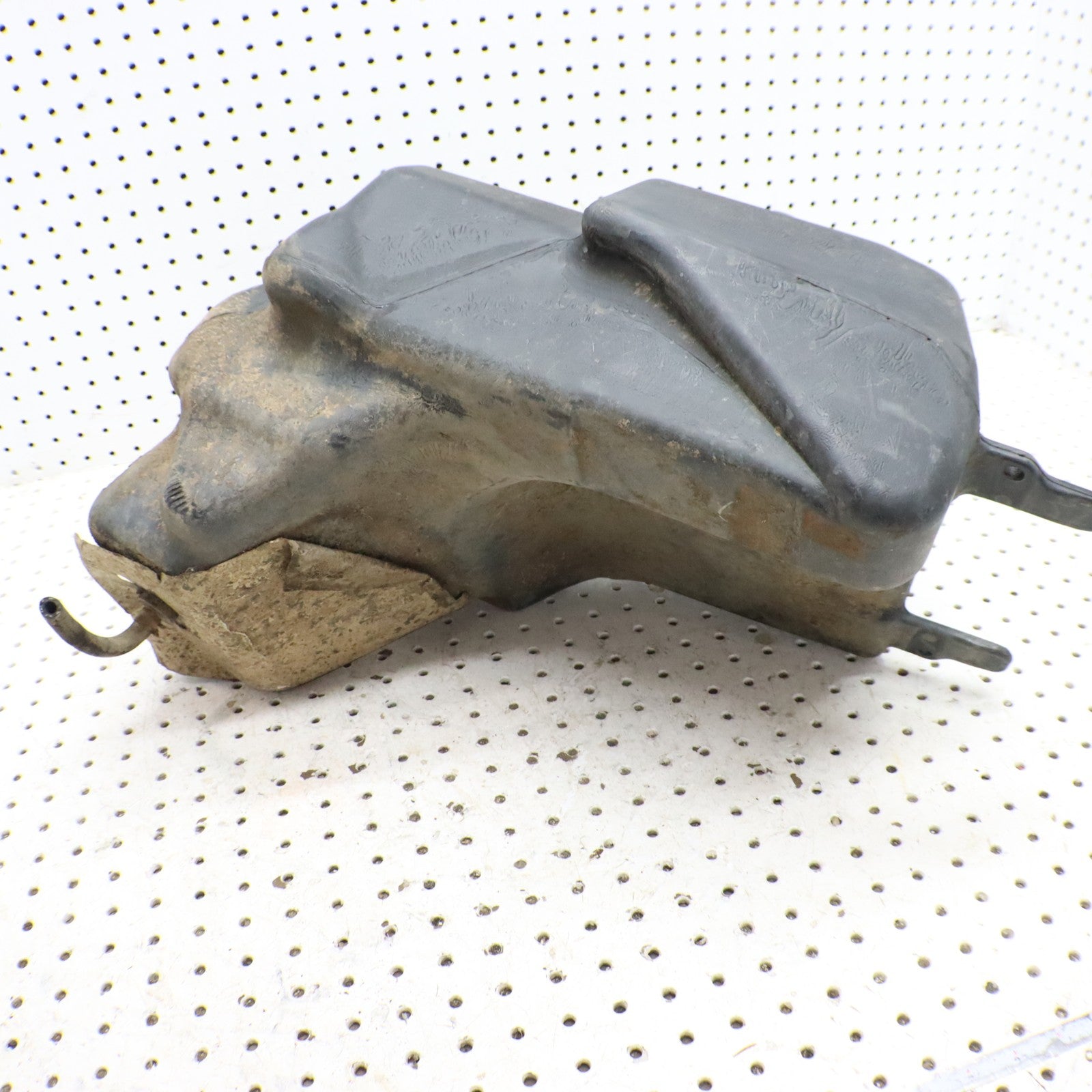 2004 Polaris Sportsman 500 Fuel Tank Gas Tank 2520339; 2520556