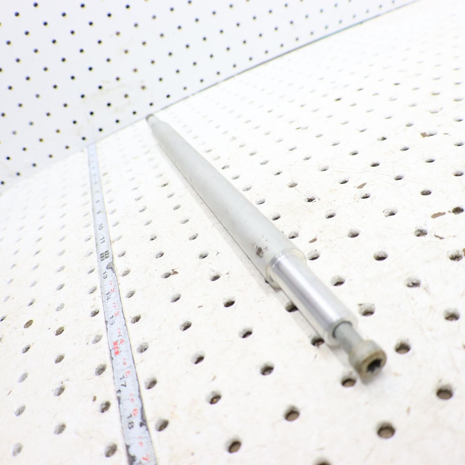 2015 POLARIS SWITCHBACK 800 REAR SUSPENSION CROSS AXLE SHAFT 5139816