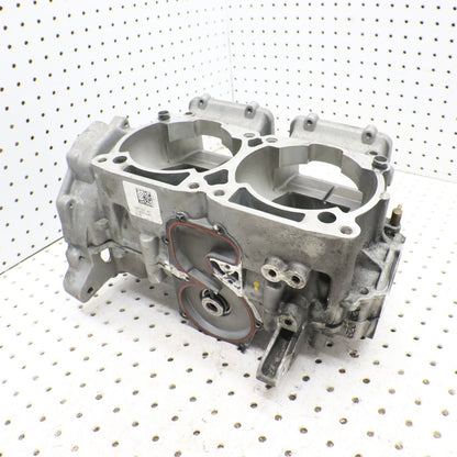 2016 Polaris Rush 800 Crankcase Engine Case Crank Case 2205651; 2207329 CORE