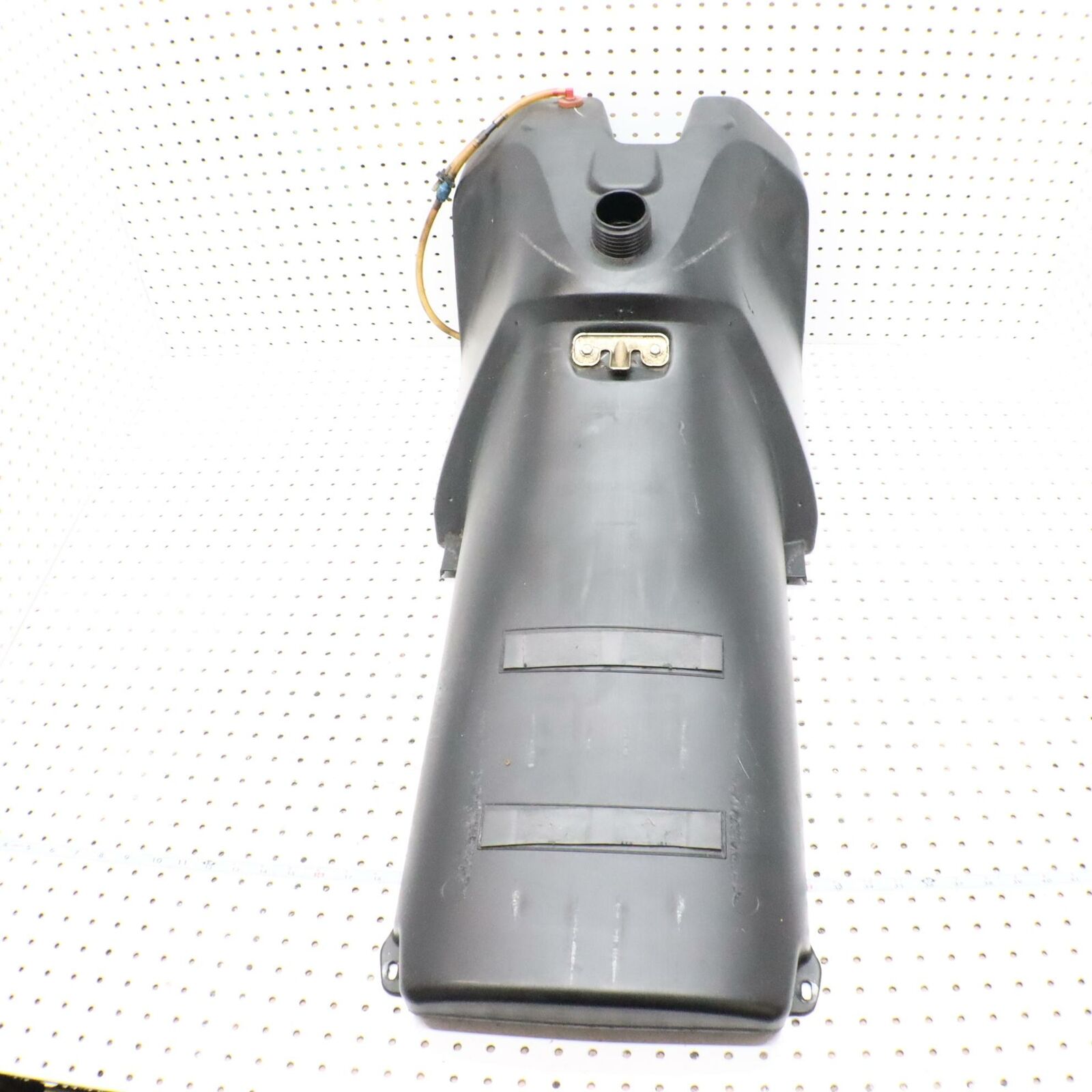 2007 POLARIS IQ 600 GAS TANK FUEL RESERVOIR 2520691 