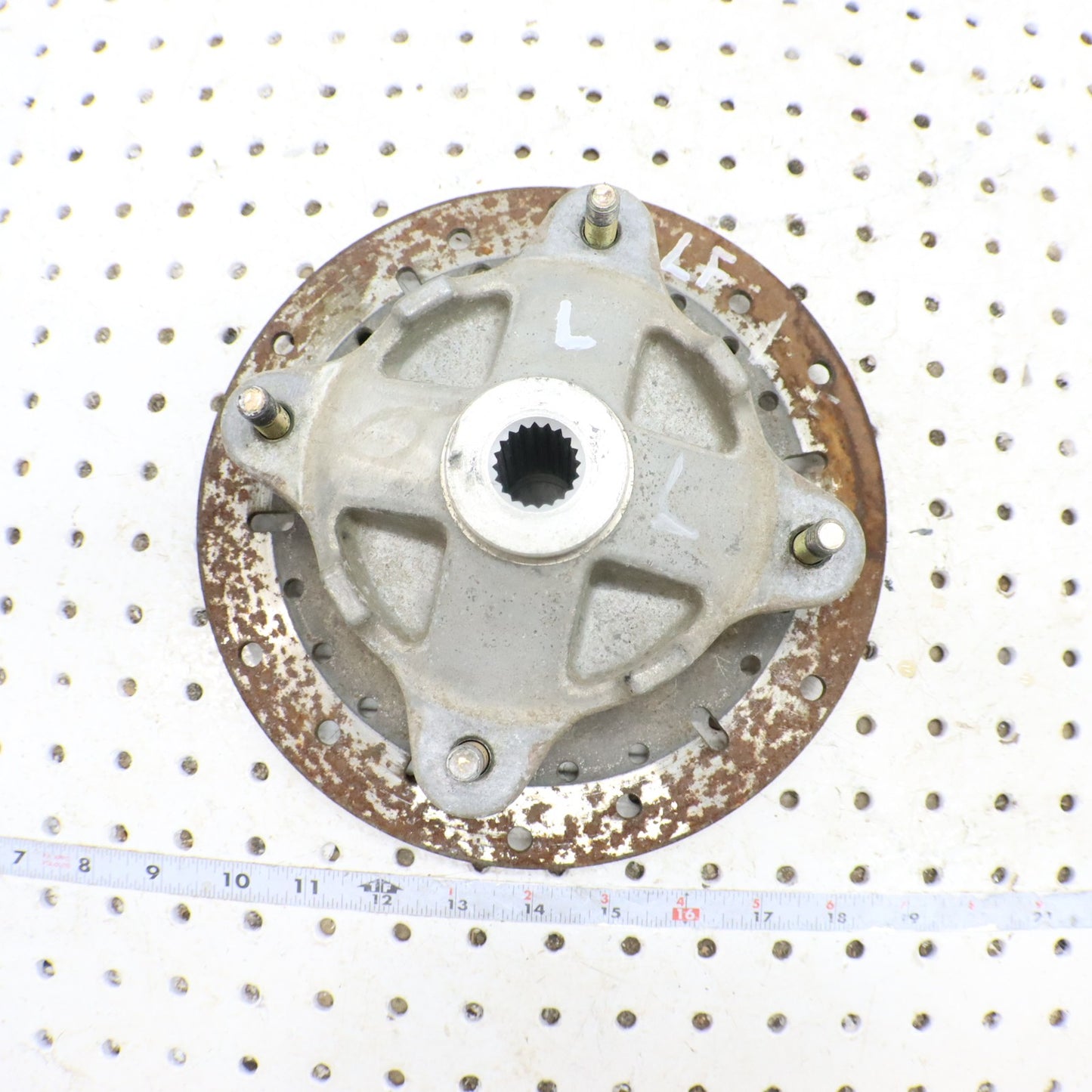 2008 Polaris Sportsman 800 Wheel Hub 5134310; 5143612 FRONT