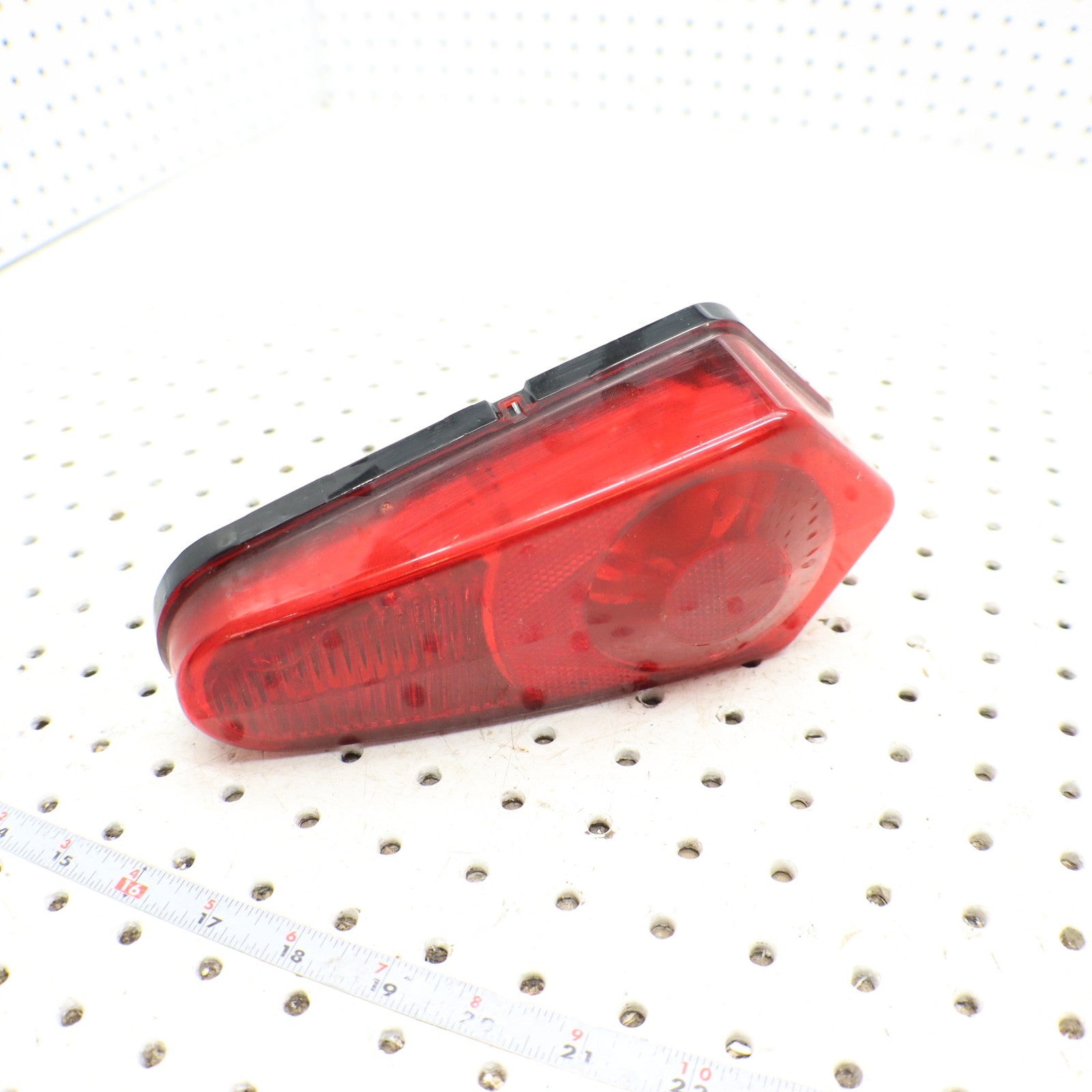 2009 Polaris Sportsman Xp 850 Tail Light Brake Light RIGHT 2411154