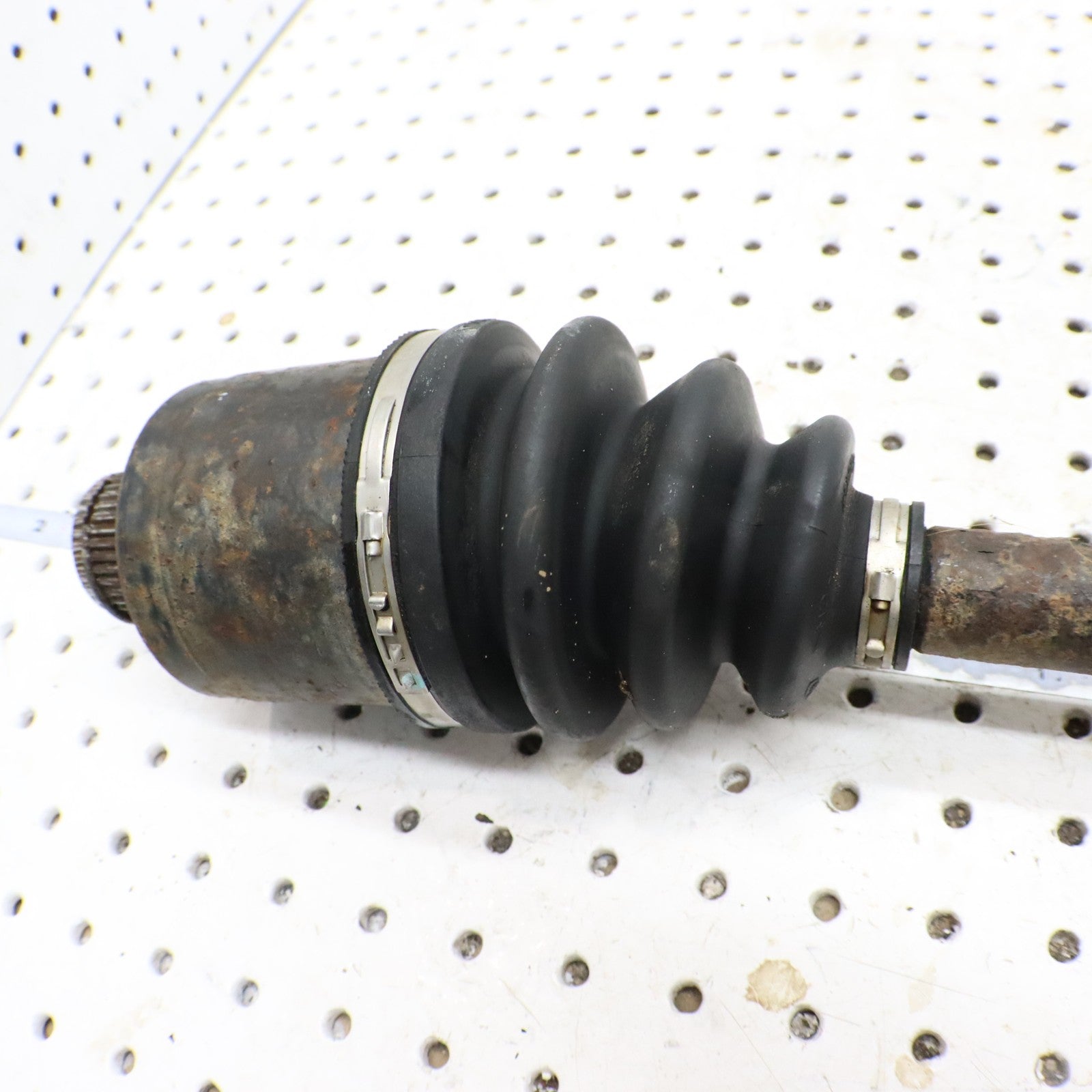 2003 Polaris Sportsman 600 REAR Cv Drive Axle Shaft 1380197 1380240