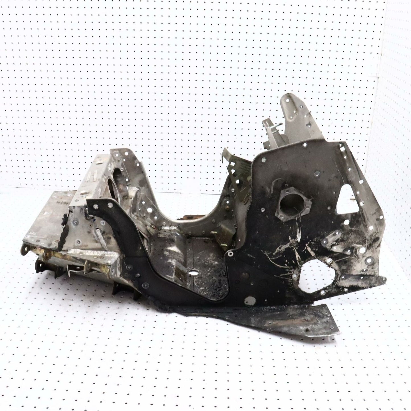 2006 POLARIS CLASSIC 700 FRONT BULKHEAD CHASSIS FRAME SUPPORT 1015032-309
