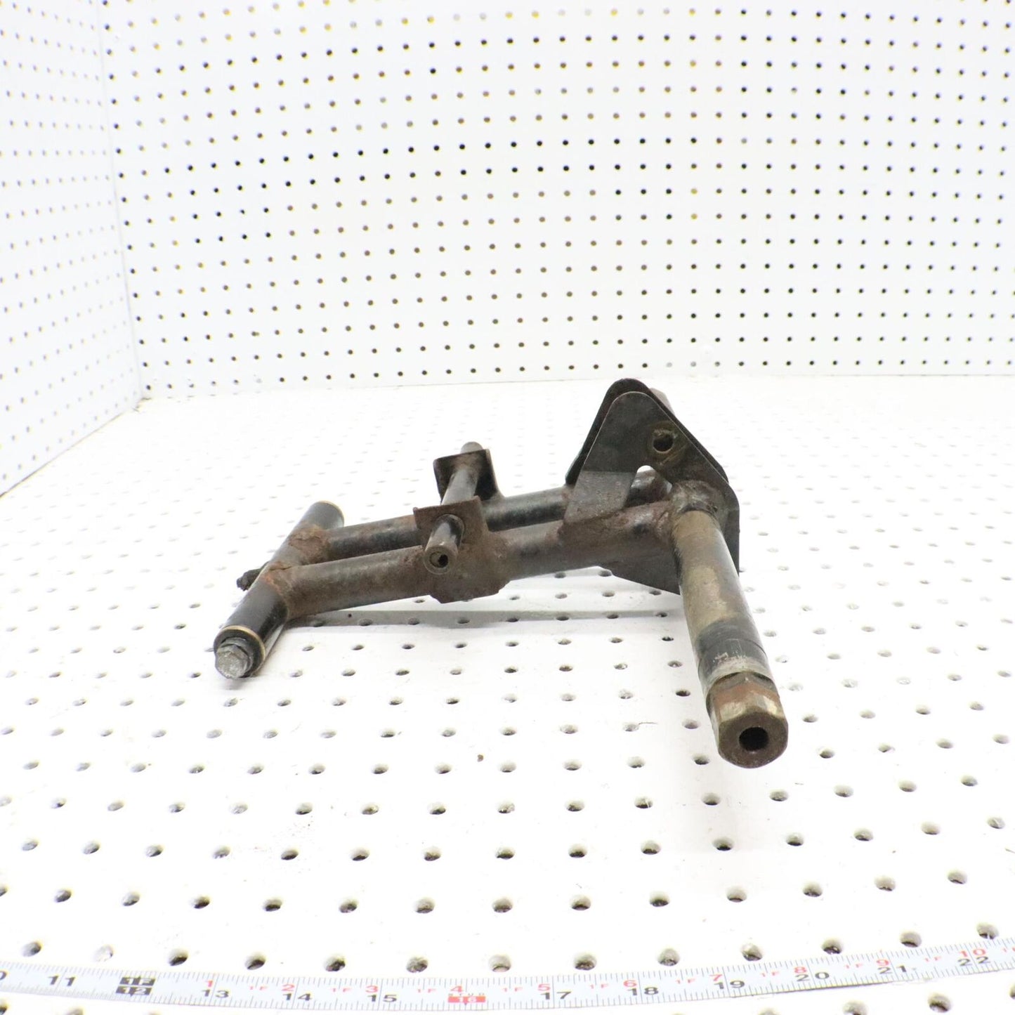 2002 ARCTIC CAT ZL 600 REAR TORQUE ARM IDLER ARM 0704-583