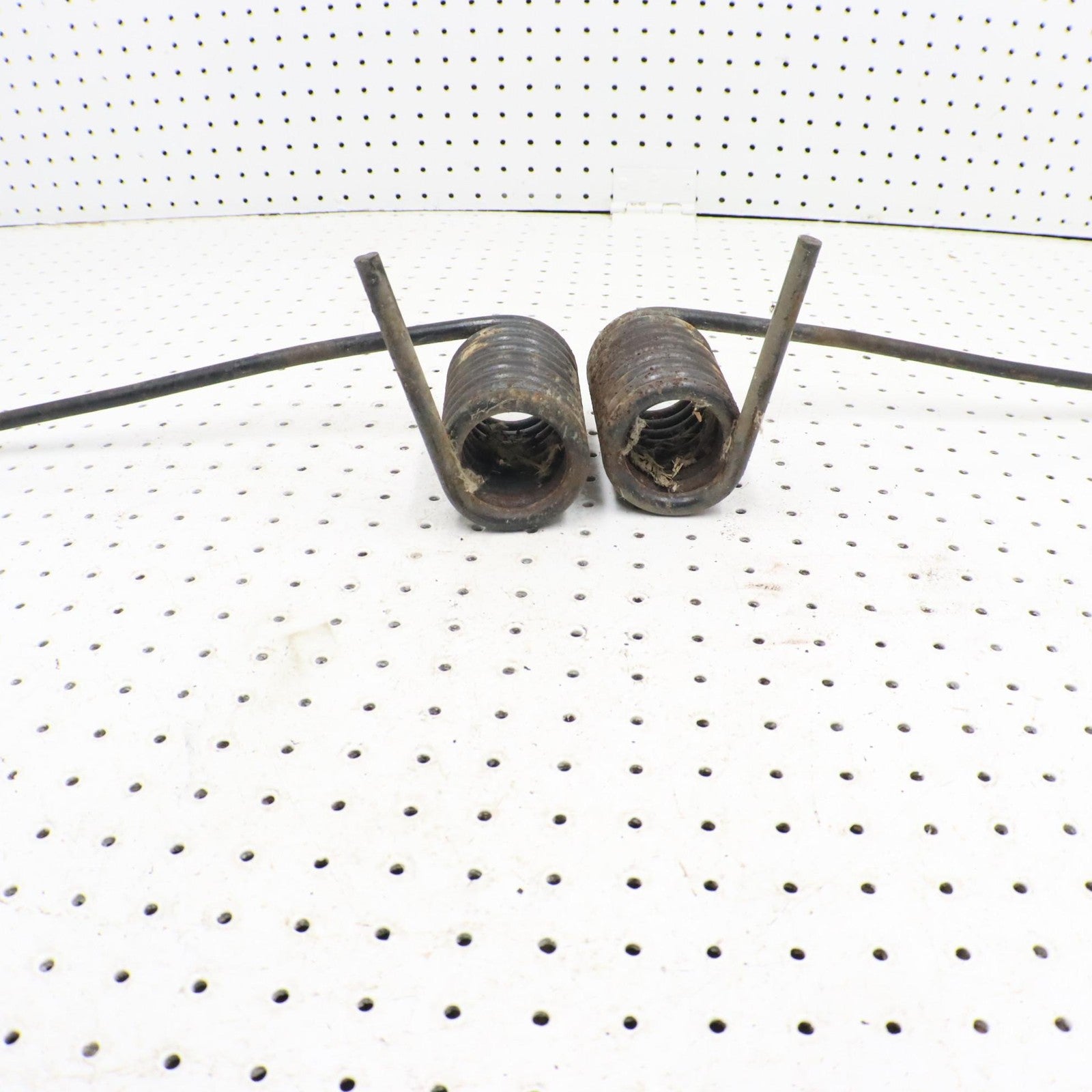 1995 Polaris Xcr 600 Rear Suspension Torsion Springs  7041249-067; 7041248-067