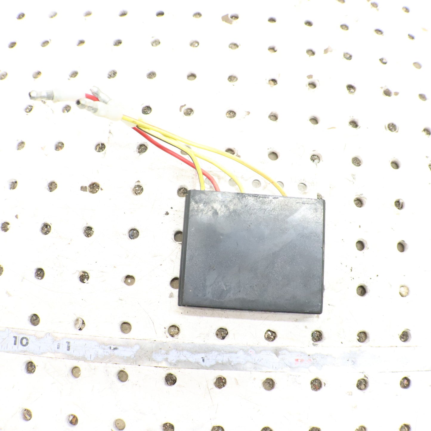 1995 Polaris Xplorer 400 Voltage Regulator 4060113 2205046 LR-35
