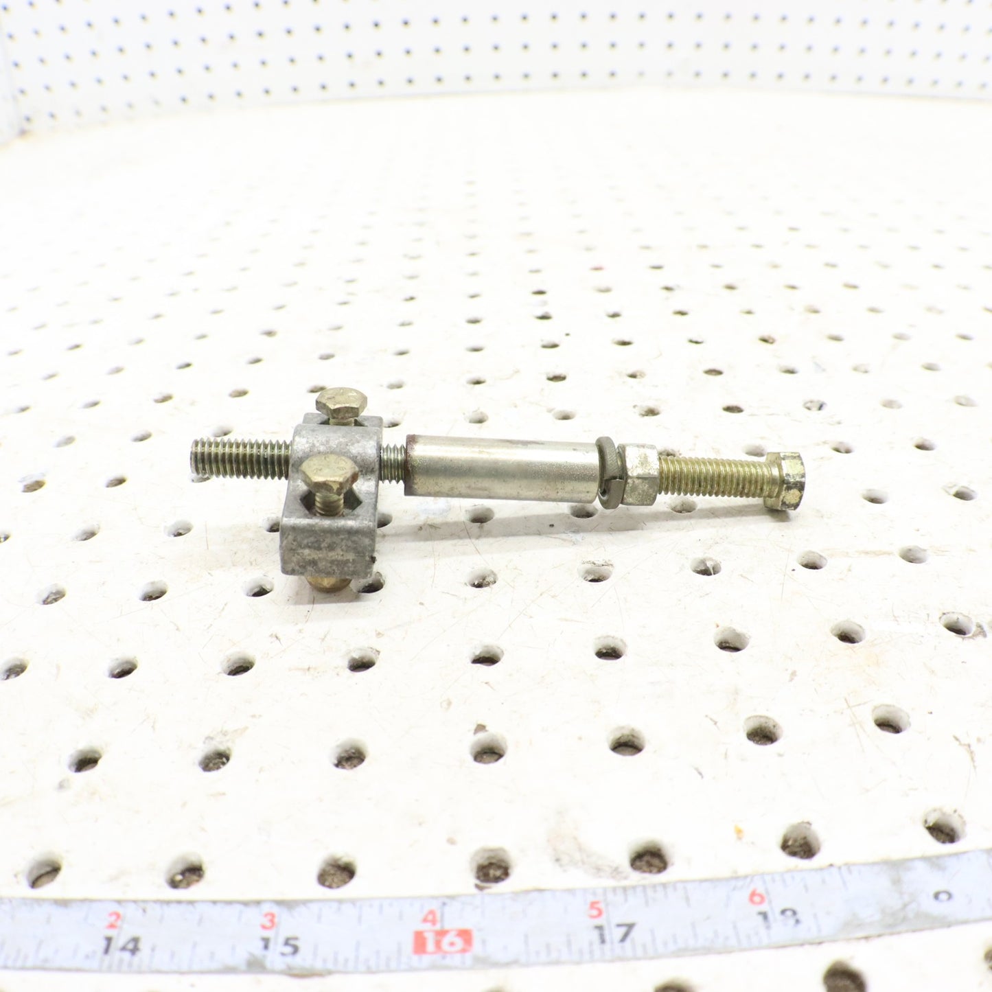 2009 Arctic Cat Crossfire R 8 Track Tension Adjuster Bock 0704-352; 2604-890 