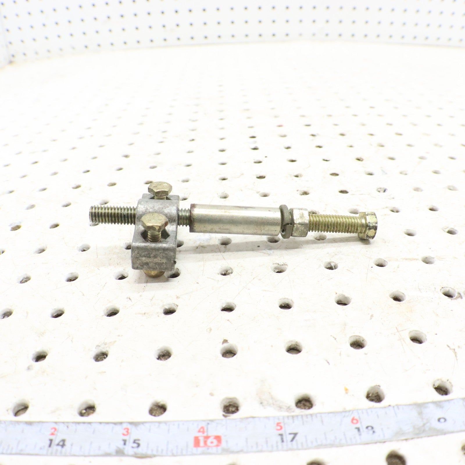 2009 Arctic Cat Crossfire R 8 Track Tension Adjuster Bock 0704-352; 2604-890 