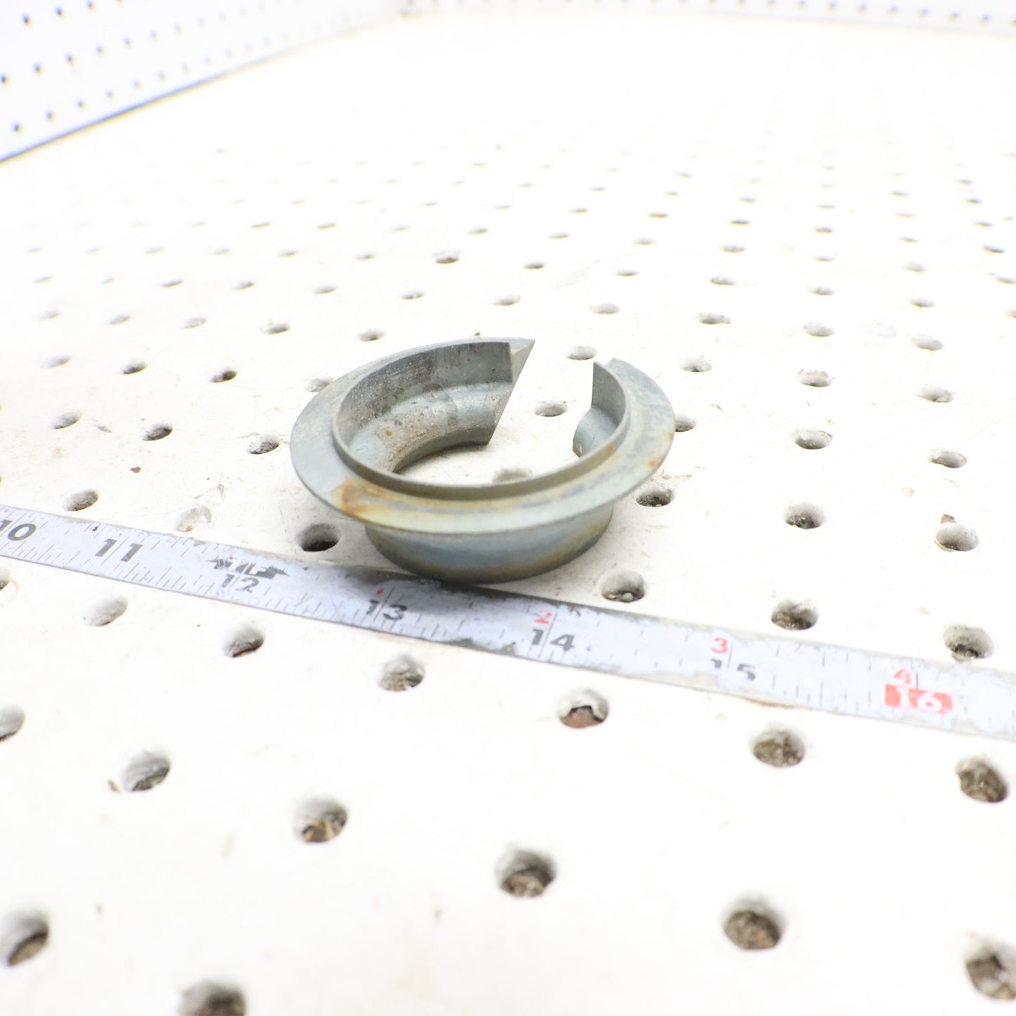 2007 Polaris Iq 600 Shock Spring Retainer 5630580; 5020618