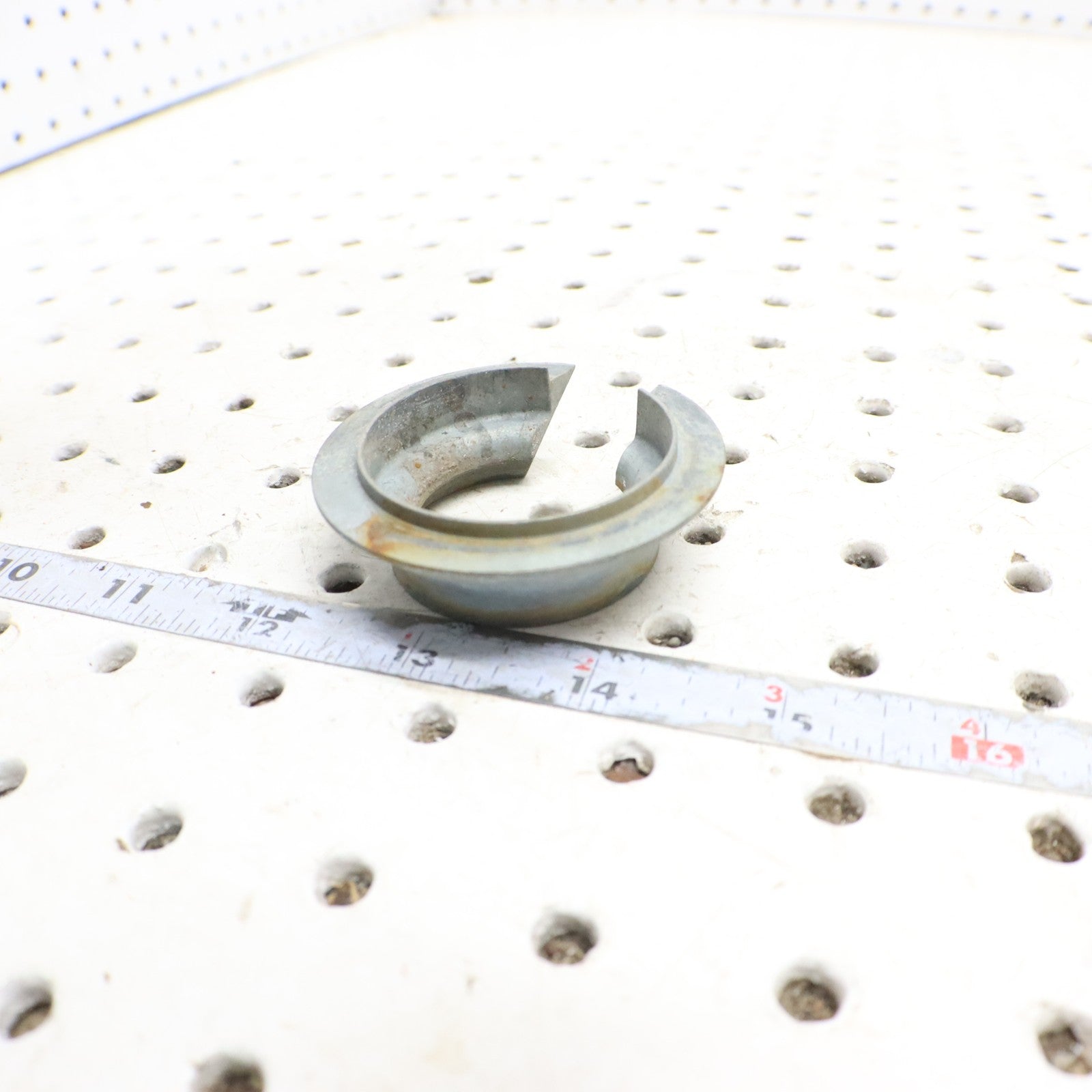 2007 Polaris Iq 600 Shock Spring Retainer 5630580; 5020618