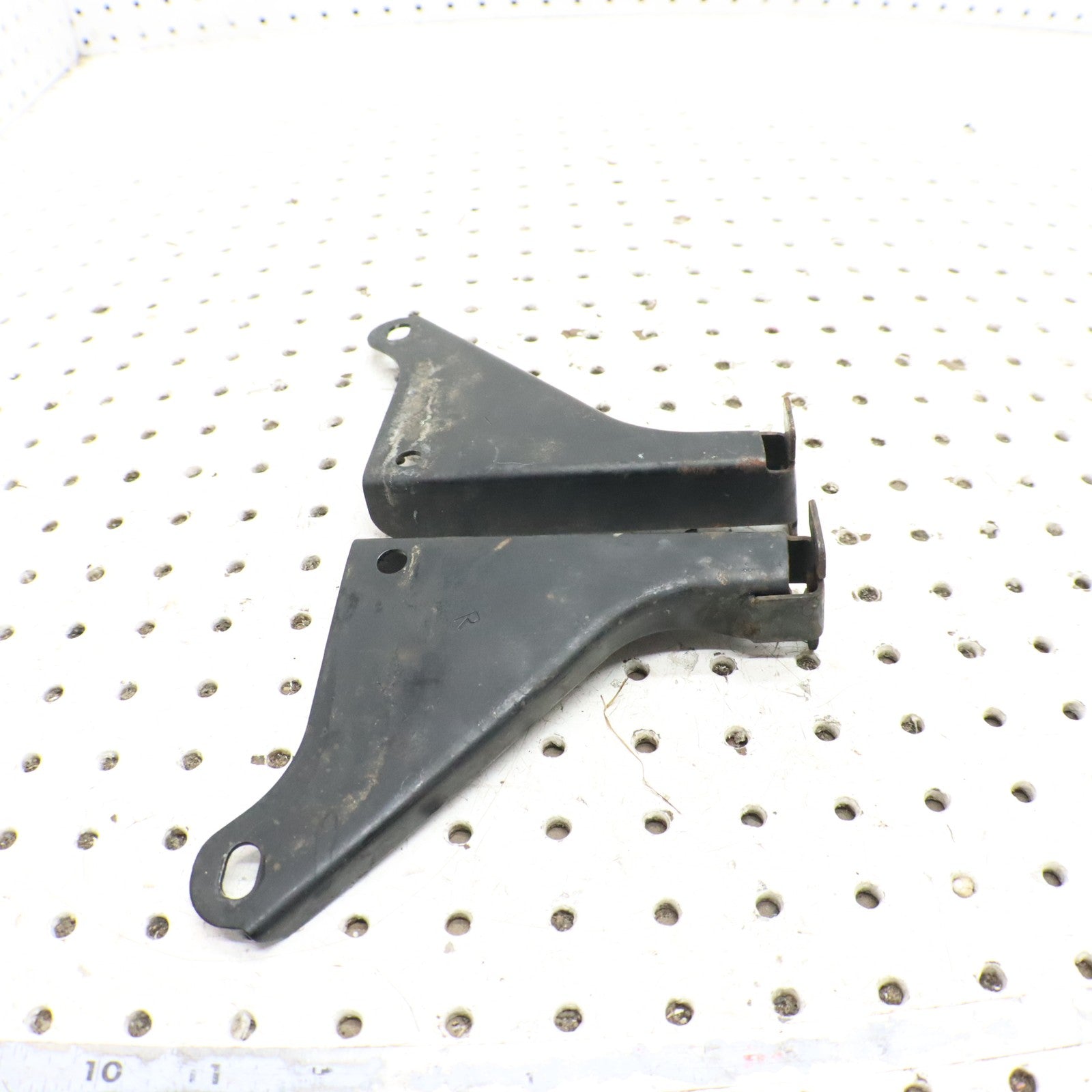 1995 Polaris Xplorer 400 Rear Rack Mount 1040524-067 1040525-067