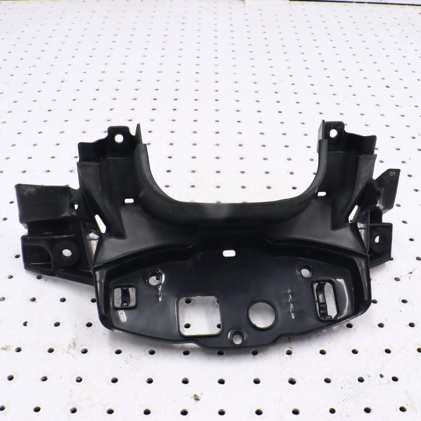2013 YAMAHA GRIZZLY 700 SPEEDOMETER MOUNT 1HP-F837L-00-00 