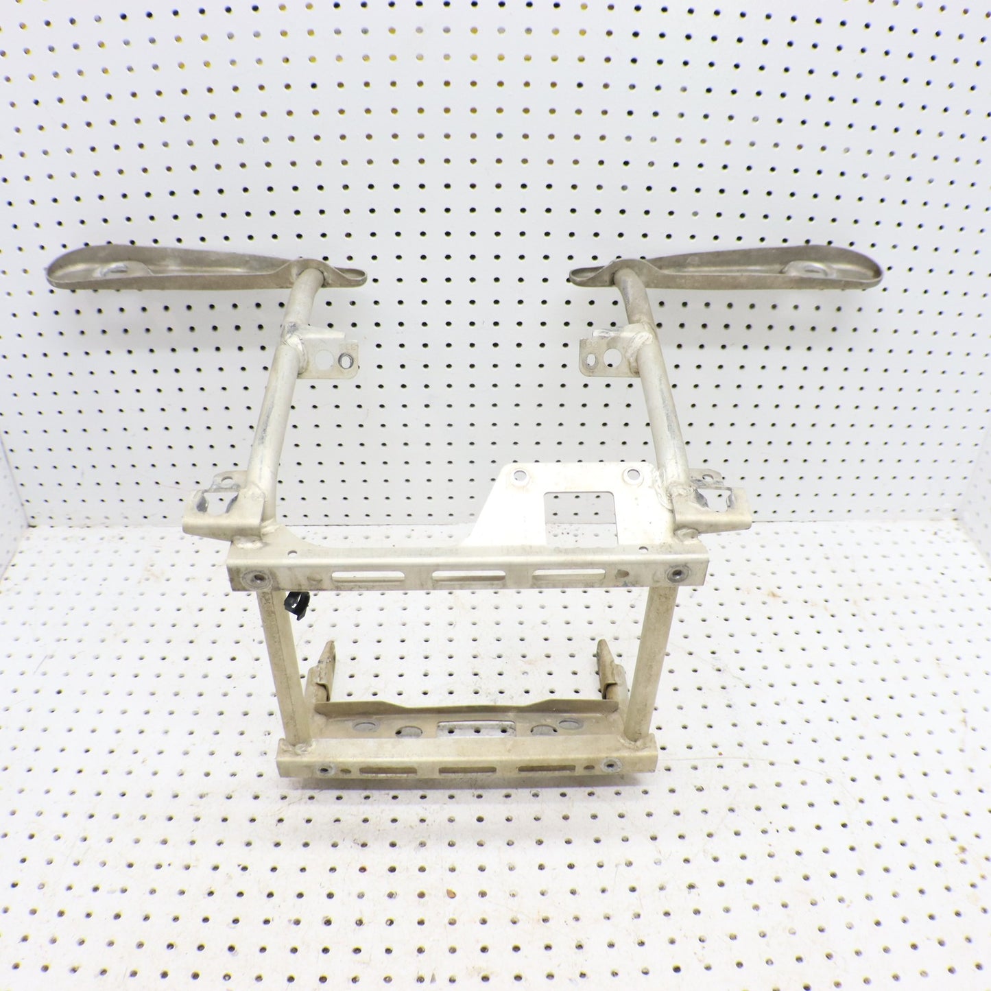 2009 Polaris Sportsman Xp 850 Front Rack Support Mount 1015775