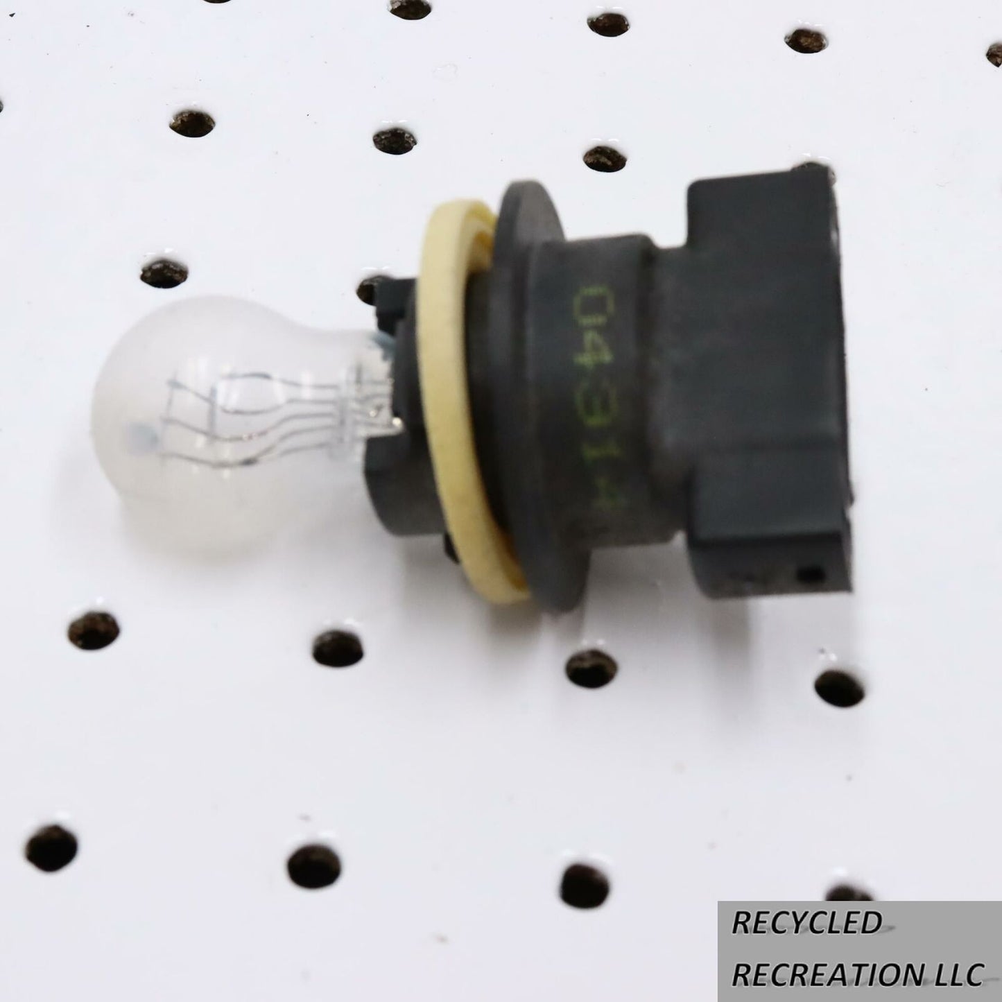 2007 POLARIS IQ 600 LIGHT BULB 4010764