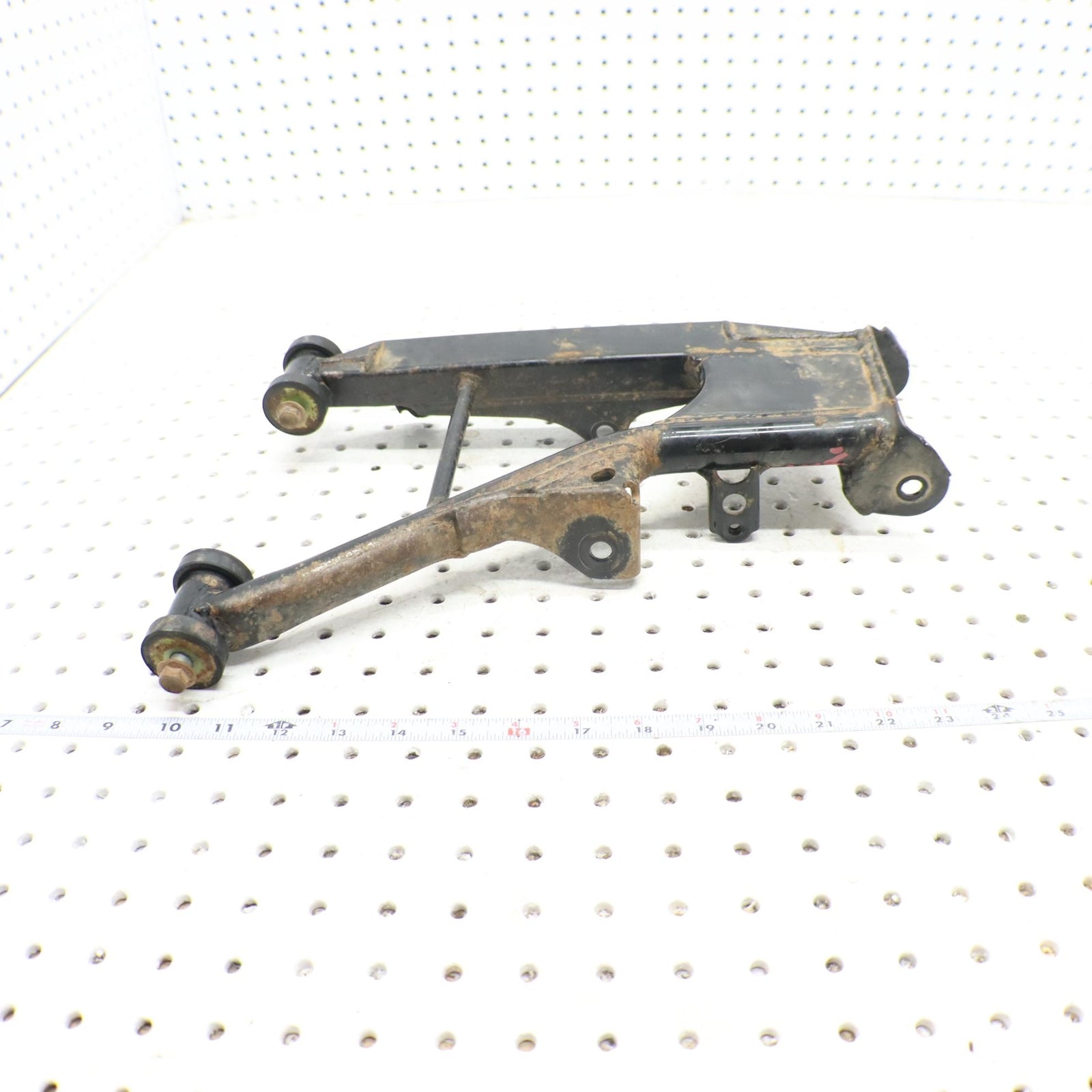 2016 SUZUKI KING QUAD 500 LOWER RIGHT REAR CONTROL A ARM 61510-31821