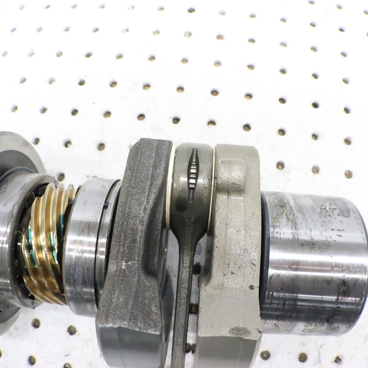 2016 Polaris Rush 800 Crankshaft Crank Shaft 2205648; 2207761 GOOD