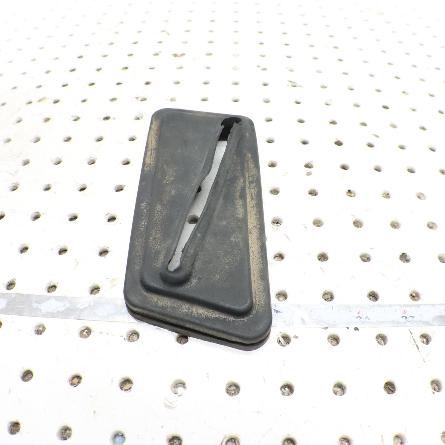 2013 Polaris Ranger 800 SHIFT LEVER GROMMET 5413557