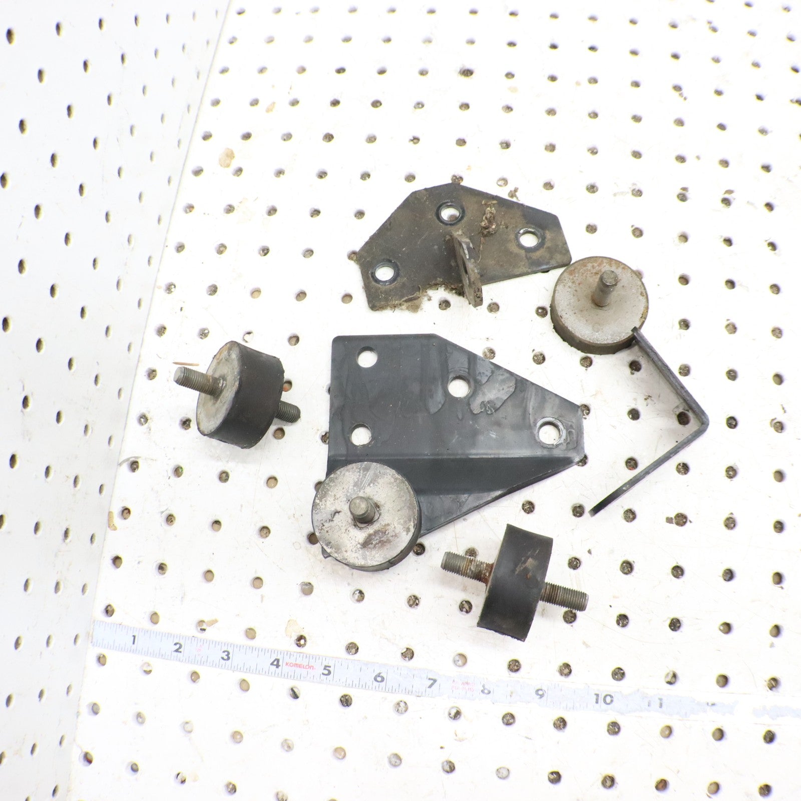 1995 Polaris Xplorer 400 Engine Motor Mounts 5222415-067 1040231-067 
