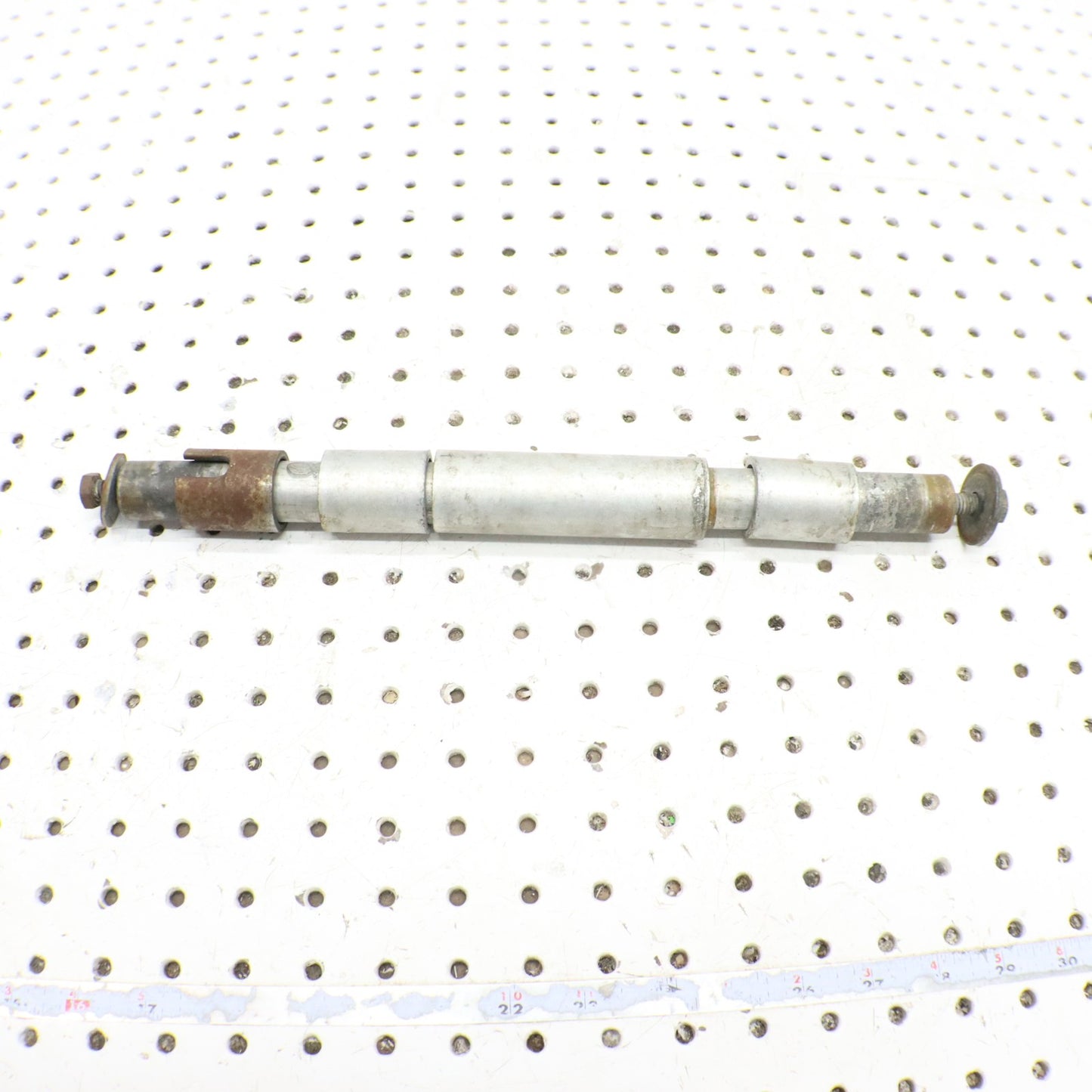 1995 Polaris Xcr 600 Rear Suspension Cross Axle Shaft 5020722; 5010169; 1594021
